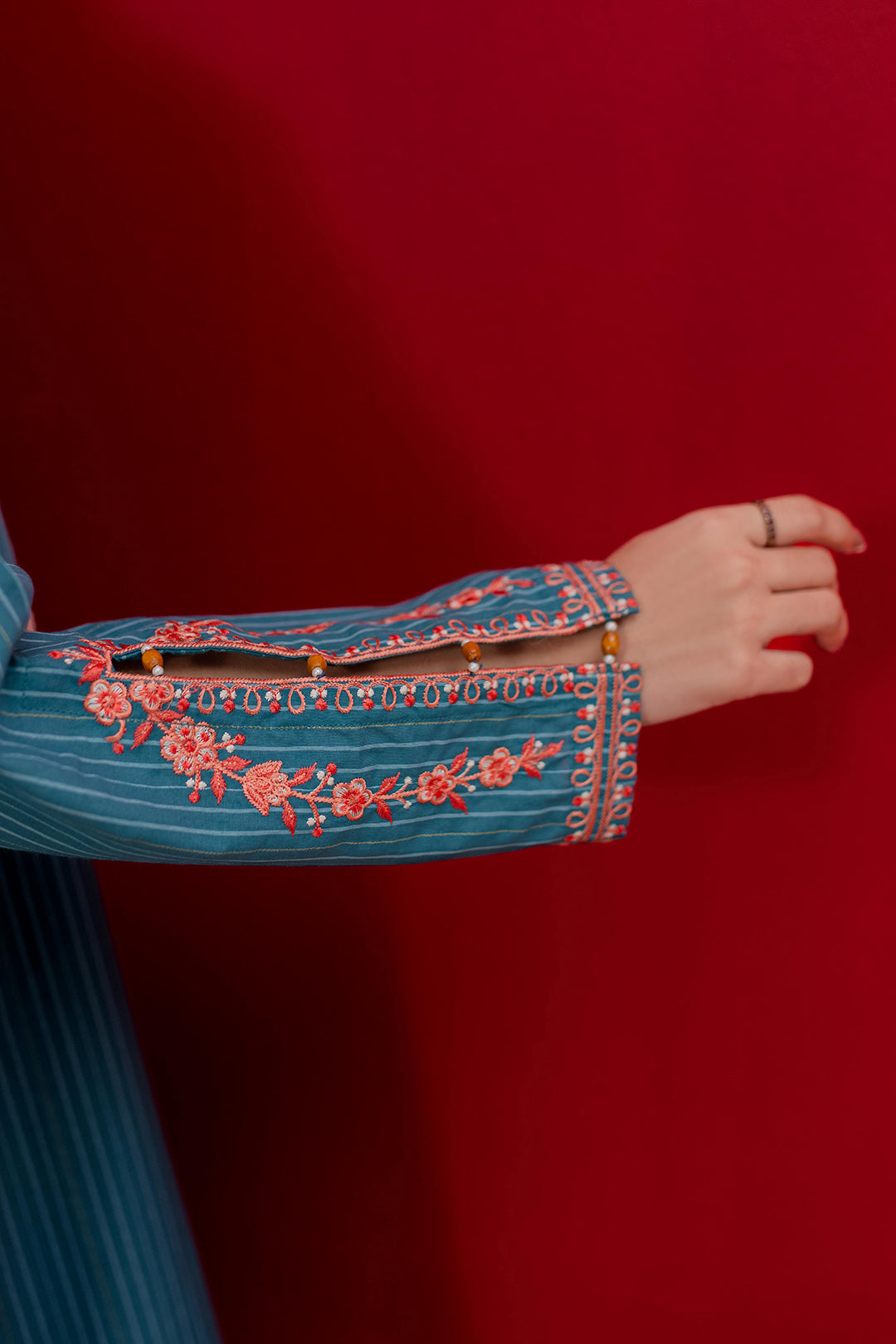 Zellbury | Winter Pret | Embroidered Kurta Dupatta Trouser - 1265 - by - Libasekhas UK - Registered Vendor of : Zellbury Women - 100% Original Designer Dresss