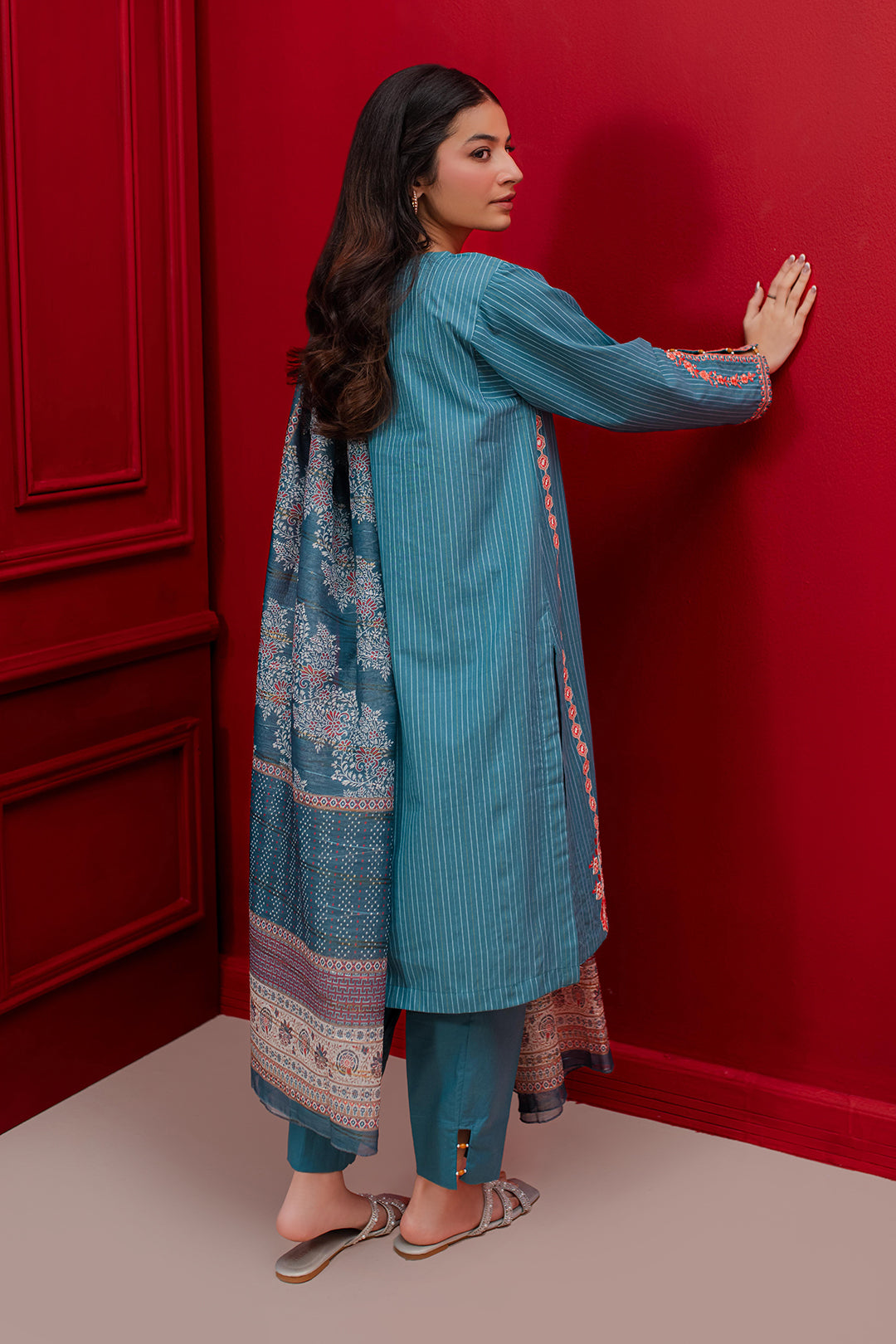 Zellbury | Winter Pret | Embroidered Kurta Dupatta Trouser - 1265 - by - Libasekhas UK - Registered Vendor of : Zellbury Women - 100% Original Designer Dresss
