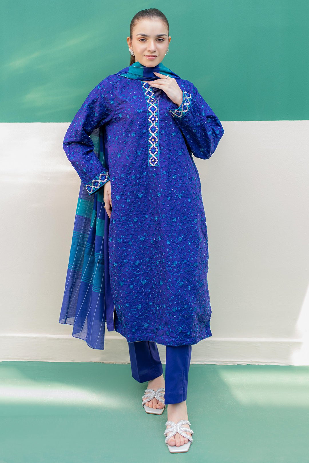 Zellbury | Summer Pret | Embroidered Kurta Dupatta Trouser - 2004 - by - Libasekhas UK - Registered Vendor of : Zellbury Women - 100% Original Designer Dresss