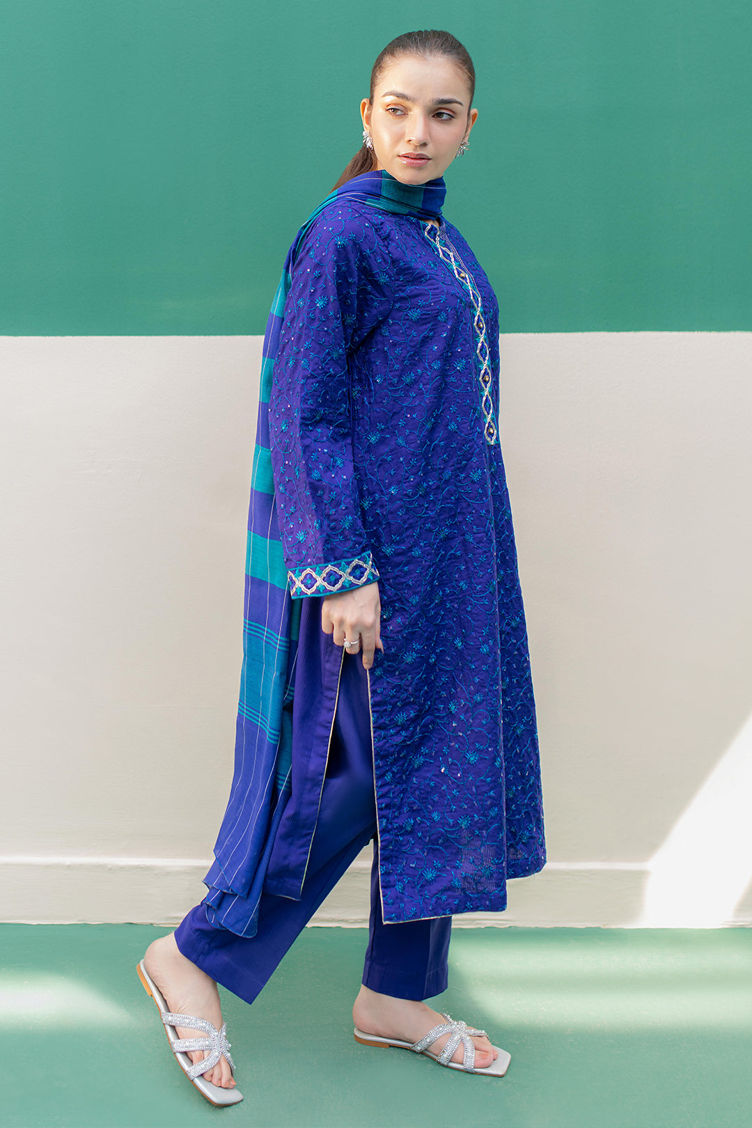 Zellbury | Summer Pret | Embroidered Kurta Dupatta Trouser - 2004 - by - Libasekhas UK - Registered Vendor of : Zellbury Women - 100% Original Designer Dresss