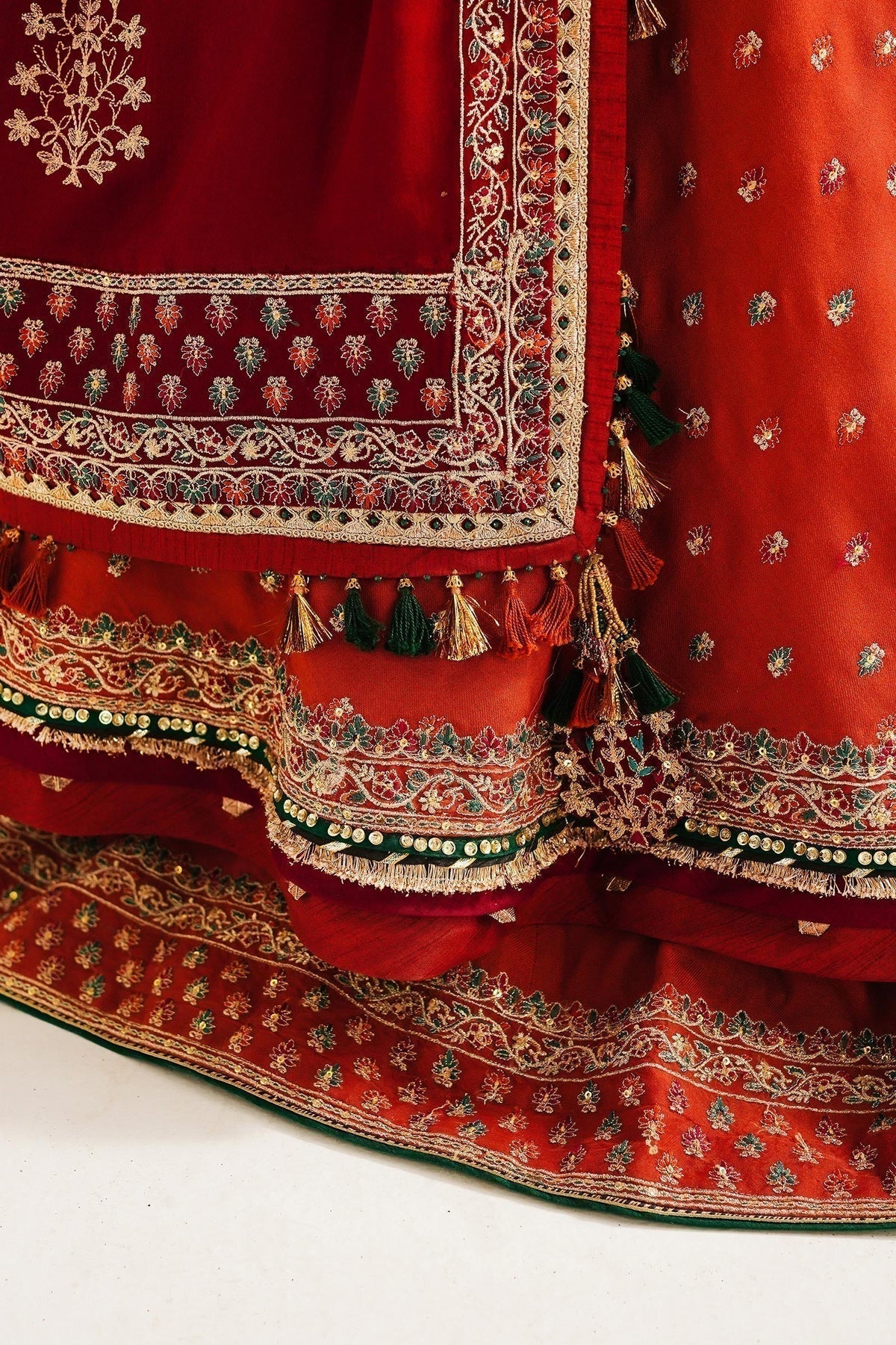 Zara ShahJahan | Winter Shawl 23 | WS23-D4 - by - Libasekhas UK - Registered Vendor of : Zara Shahjahan - 100% Original Designer Dresss