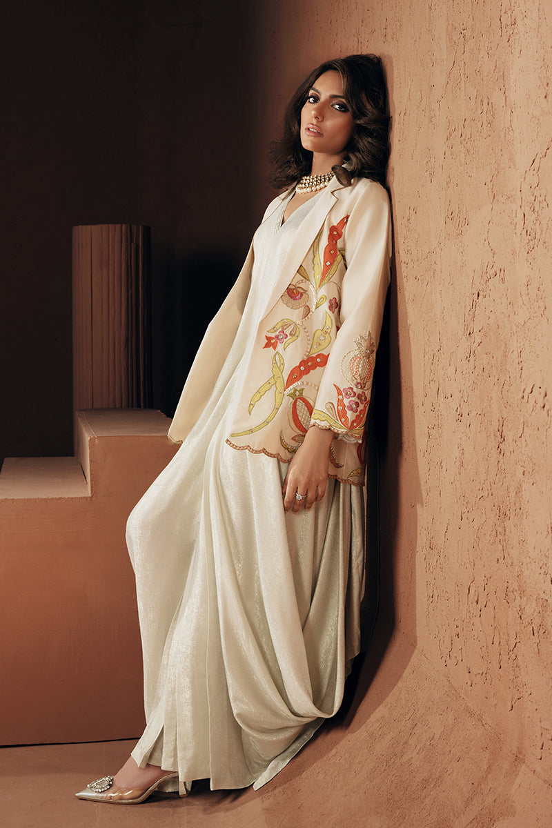 Wardha Saleem | Luxe Edition | Aenor - by Libasekhas UK - Registered Vendor of : Wardha Saleem - 100% Original Designer Dress