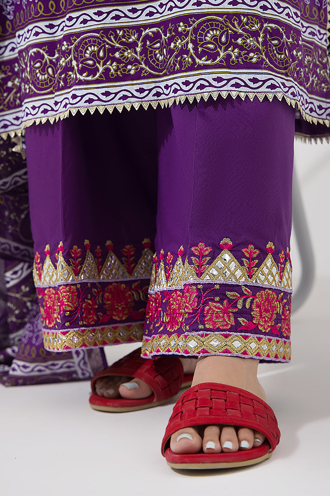 Zellbury | Unstitched 3 Piece Lawn | Embroidered Shirt Shalwar Dupatta - 0196 - by - Libasekhas UK - Registered Vendor of : Zellbury Women - 100% Original Designer Dresss