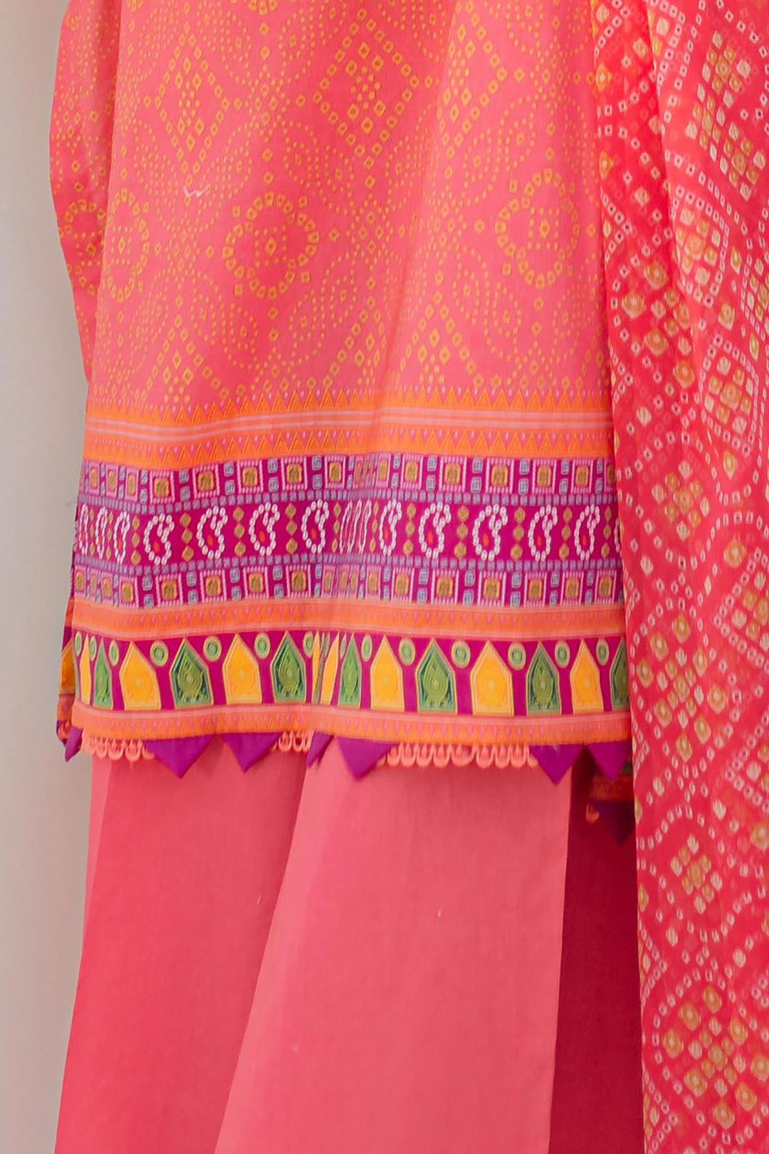 Zellbury | Unstitched 2 Piece Lawn | Shirt Dupatta - 1150 - by - Libasekhas UK - Registered Vendor of : Zellbury Women - 100% Original Designer Dresss