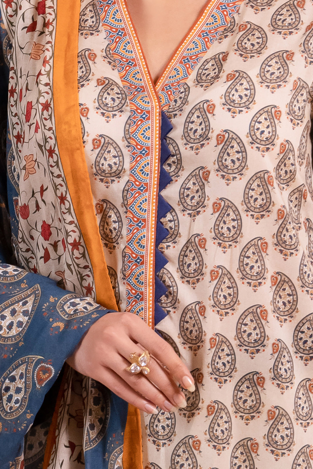 Zellbury | Unstitched 3 Piece Lawn | Shirt Shalwar Dupatta - 1067 - by - Libasekhas UK - Registered Vendor of : Zellbury Women - 100% Original Designer Dresss