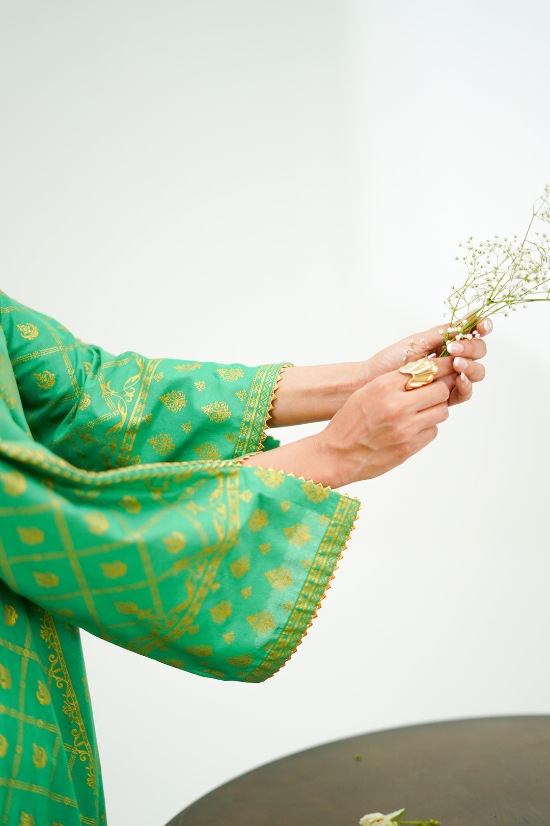 Zellbury | Unstitched 3 Piece Lawn | Shirt Shalwar Dupatta - 1237 - by - Libasekhas UK - Registered Vendor of : Zellbury Women - 100% Original Designer Dresss