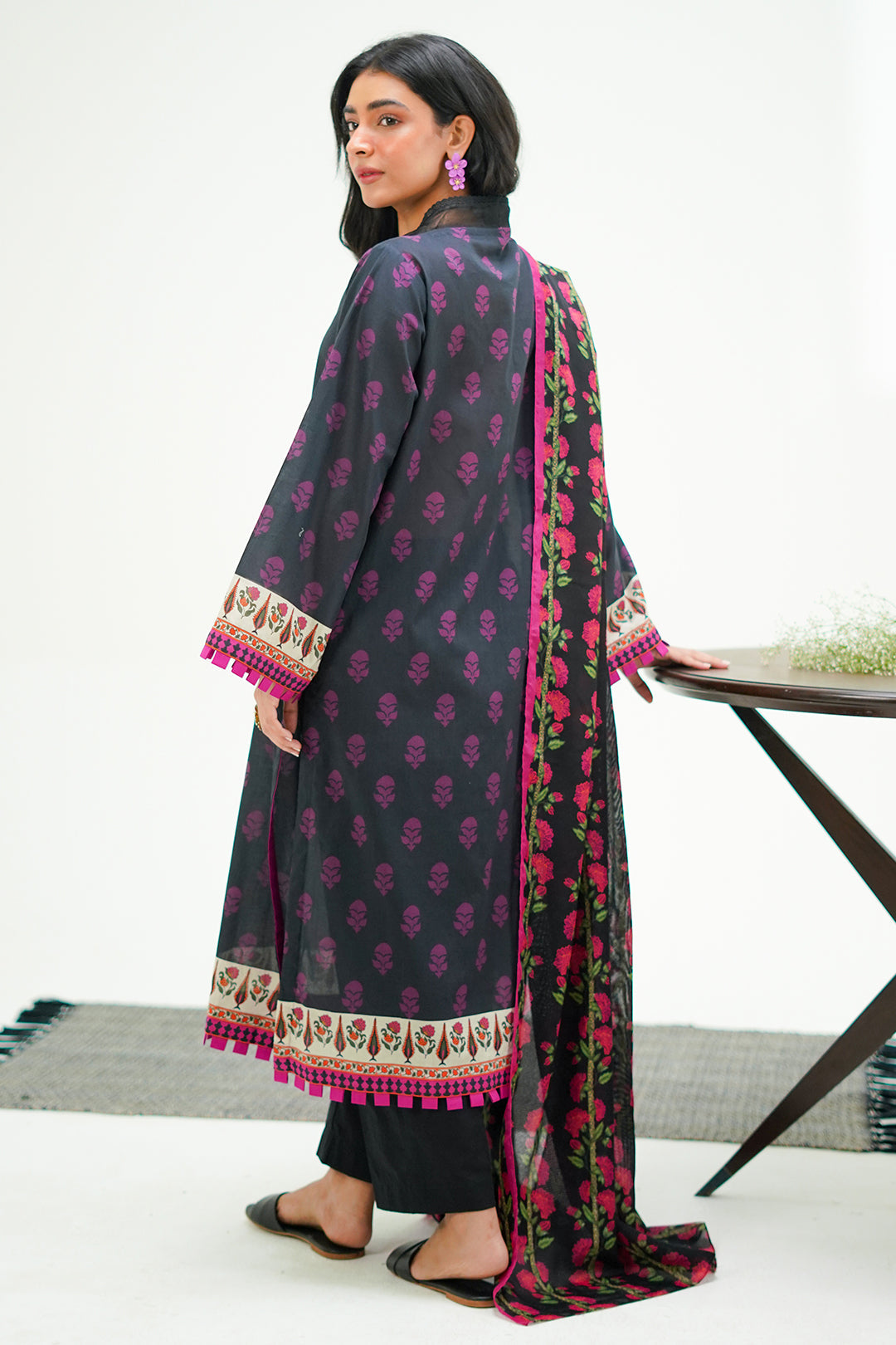 Zellbury | Unstitched 3 Piece Lawn | Shirt Shalwar Dupatta - 1324 - by - Libasekhas UK - Registered Vendor of : Zellbury Women - 100% Original Designer Dresss