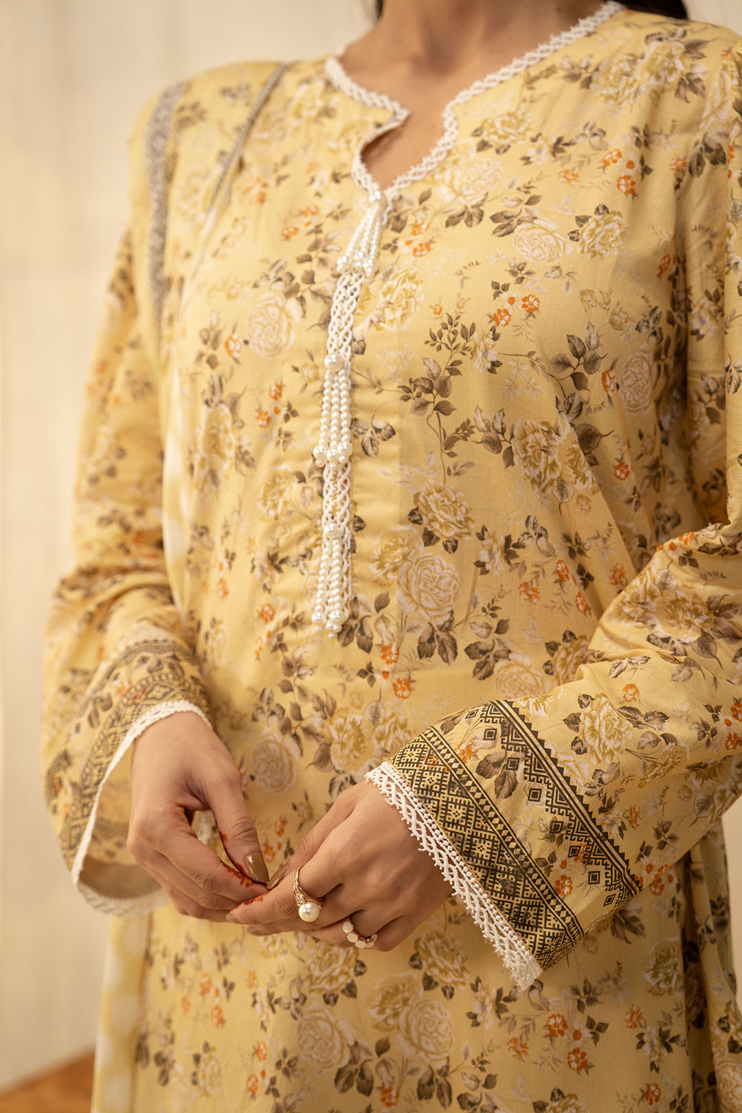 Zellbury | Unstitched 2 Piece Lawn | Shirt Dupatta - 0225 - by - Libasekhas UK - Registered Vendor of : Zellbury Women - 100% Original Designer Dresss