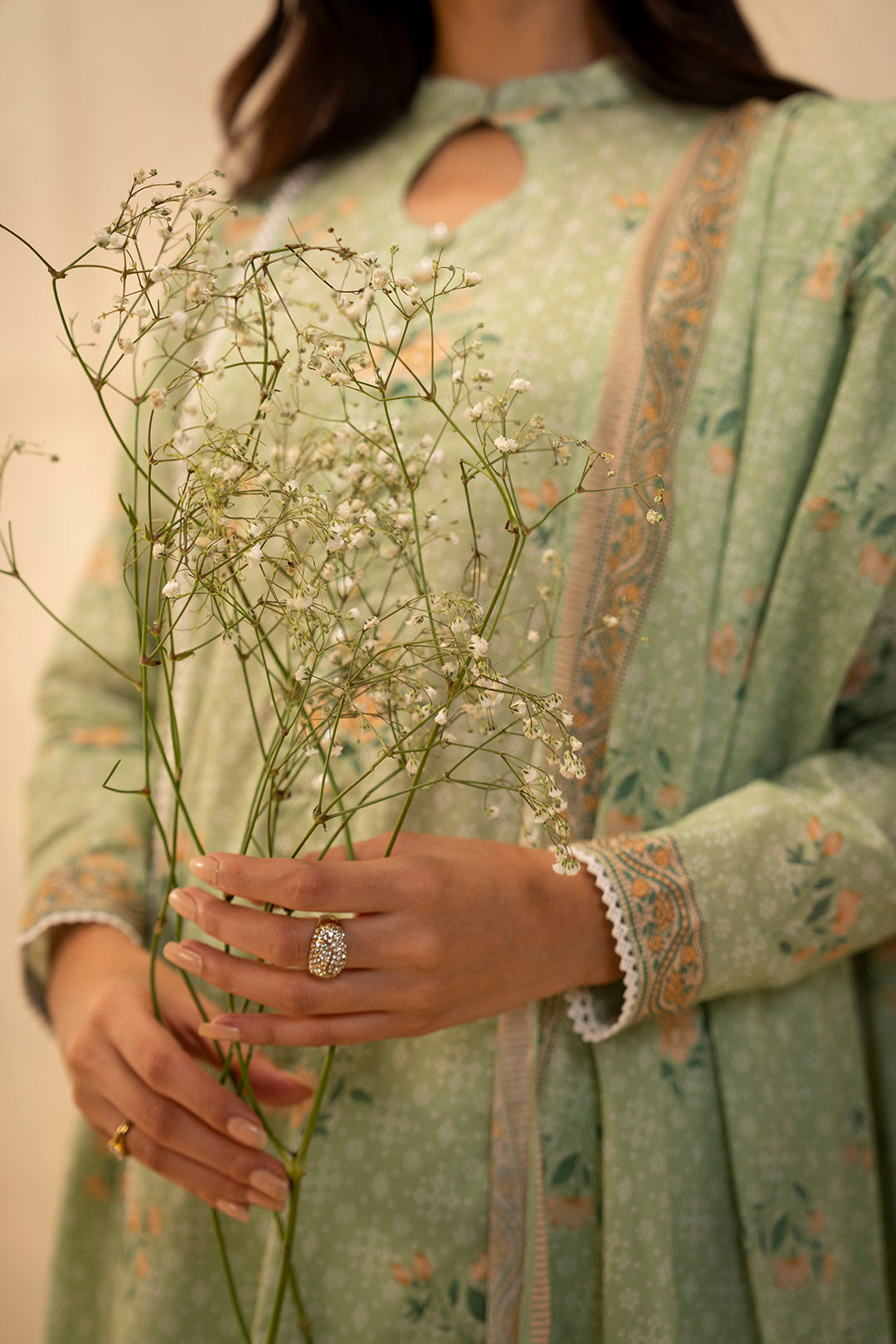 Zellbury | Unstitched 3 Piece Lawn | Shirt Shalwar Dupatta - 0025 - by - Libasekhas UK - Registered Vendor of : Zellbury Women - 100% Original Designer Dresss