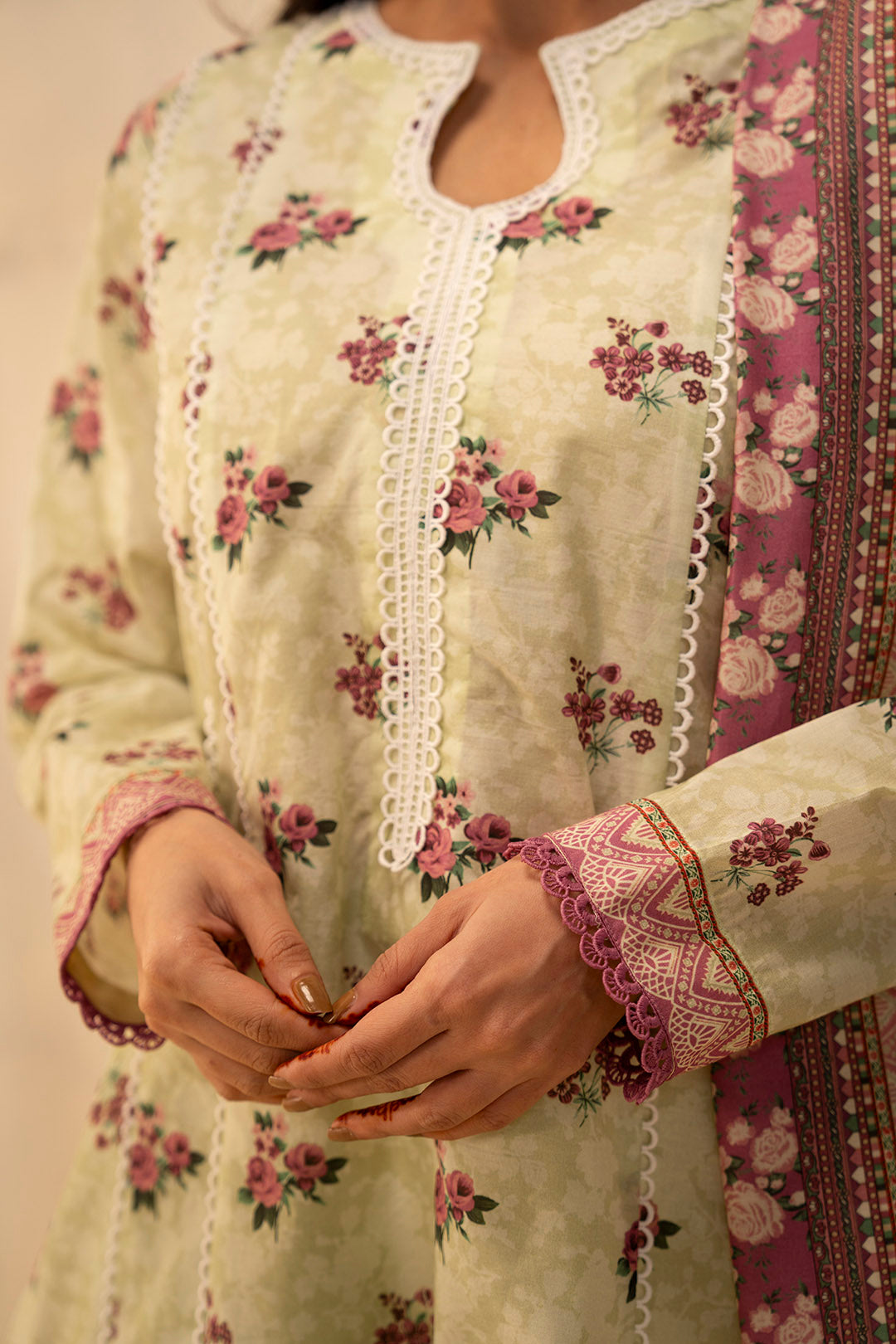 Zellbury | Unstitched 3 Piece Lawn | Shirt Shalwar Dupatta - 0039 - by - Libasekhas UK - Registered Vendor of : Zellbury Women - 100% Original Designer Dresss