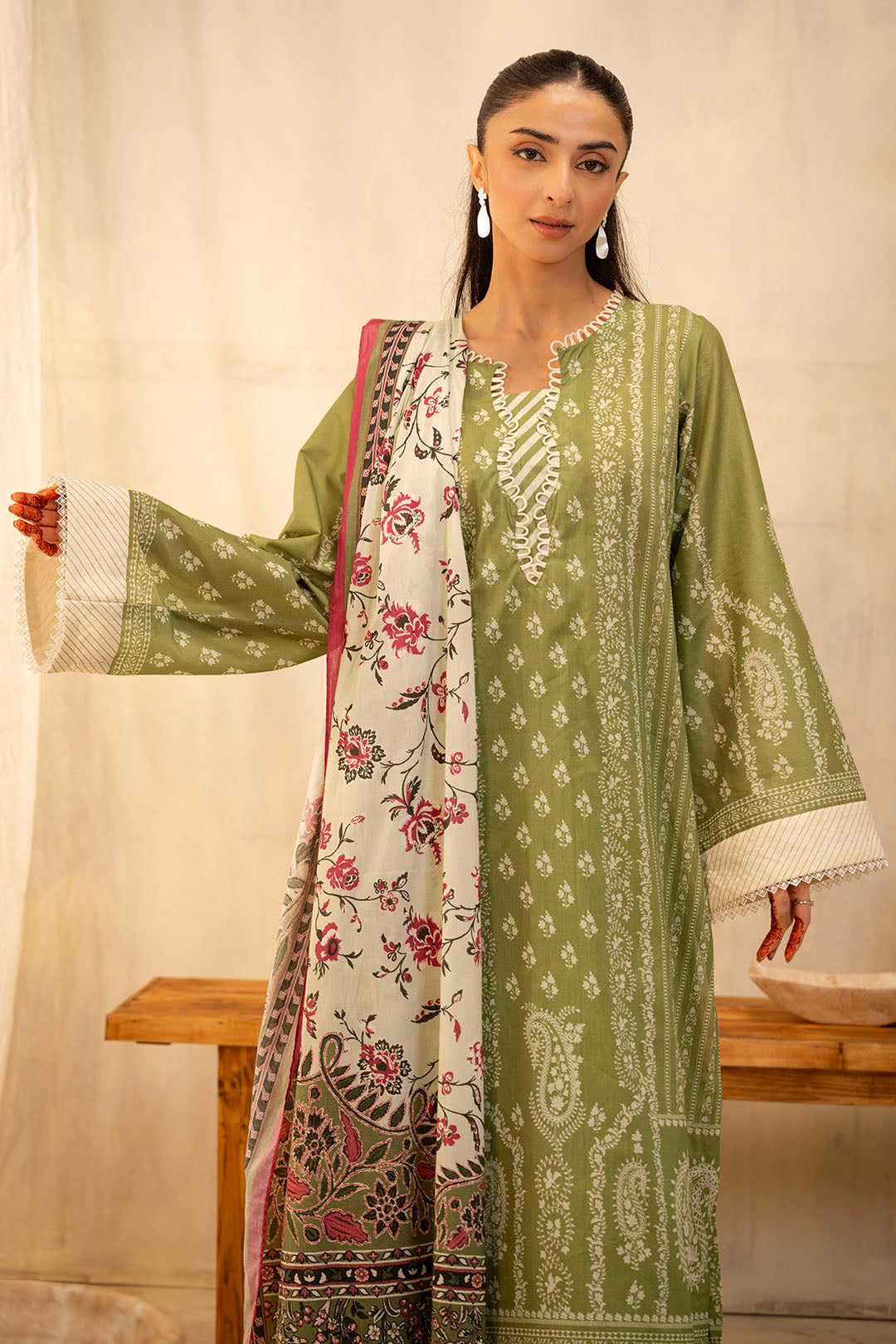 Zellbury | Unstitched 3 Piece Lawn | Shirt Shalwar Dupatta - 0134 - by - Libasekhas UK - Registered Vendor of : Zellbury Women - 100% Original Designer Dresss