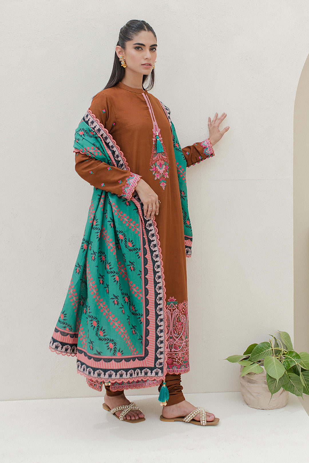 Zellbury | Unstitched 3 Piece Khaddar | Embroidered Shirt Shalwar Dupatta - 0705 - by - Libasekhas UK - Registered Vendor of : Zellbury Women - 100% Original Designer Dresss