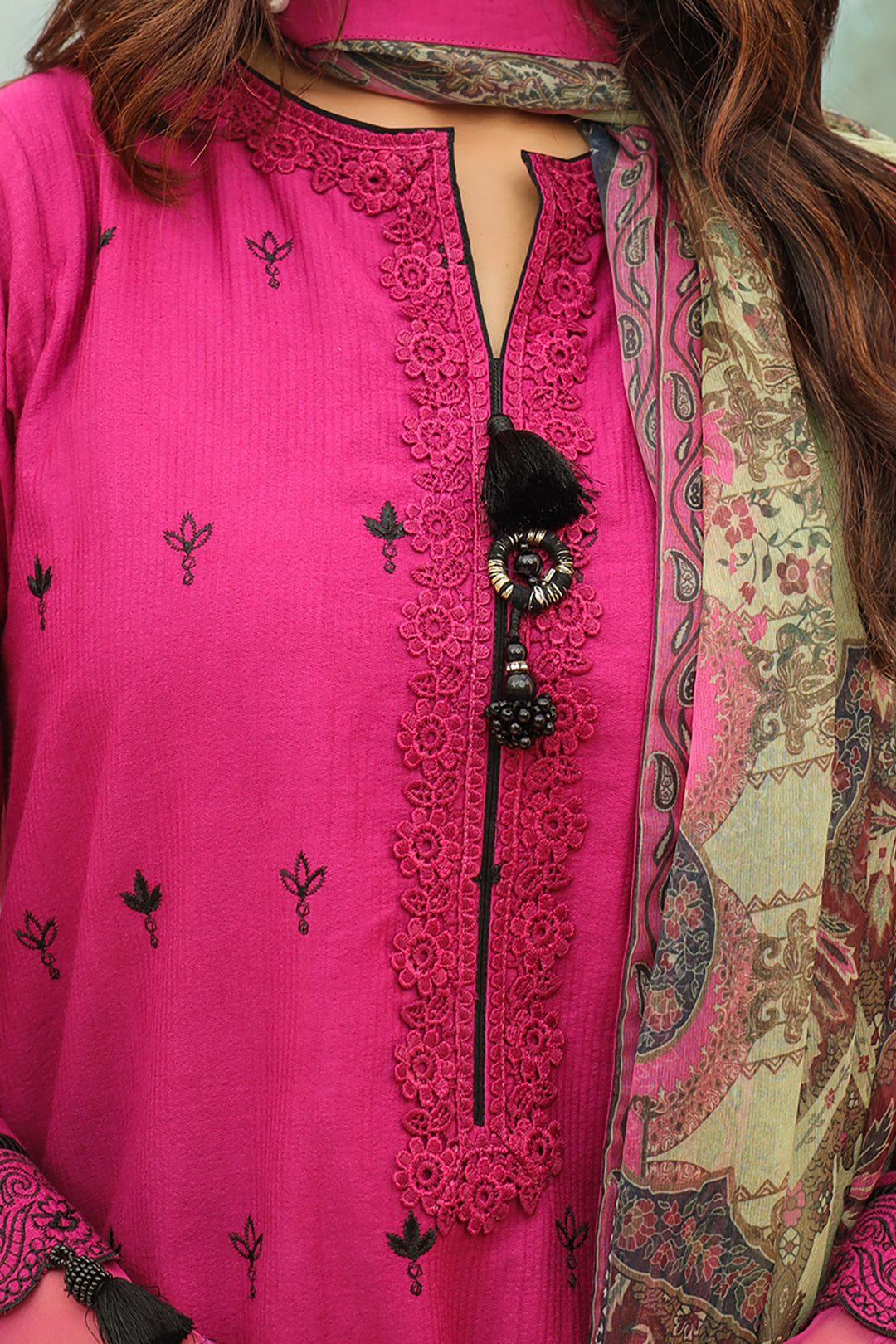 Zellbury | Unstitched 3 Piece Khaddar | Embroidered Shirt Shalwar Dupatta - 0772 - by - Libasekhas UK - Registered Vendor of : Zellbury Women - 100% Original Designer Dresss