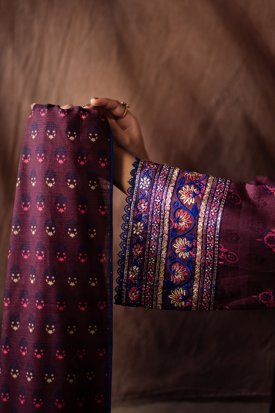 Zellbury | Unstitched 2 Piece Khaddar | Embroidered Shirt Dupatta - 0263 - by - Libasekhas UK - Registered Vendor of : Zellbury Women - 100% Original Designer Dresss