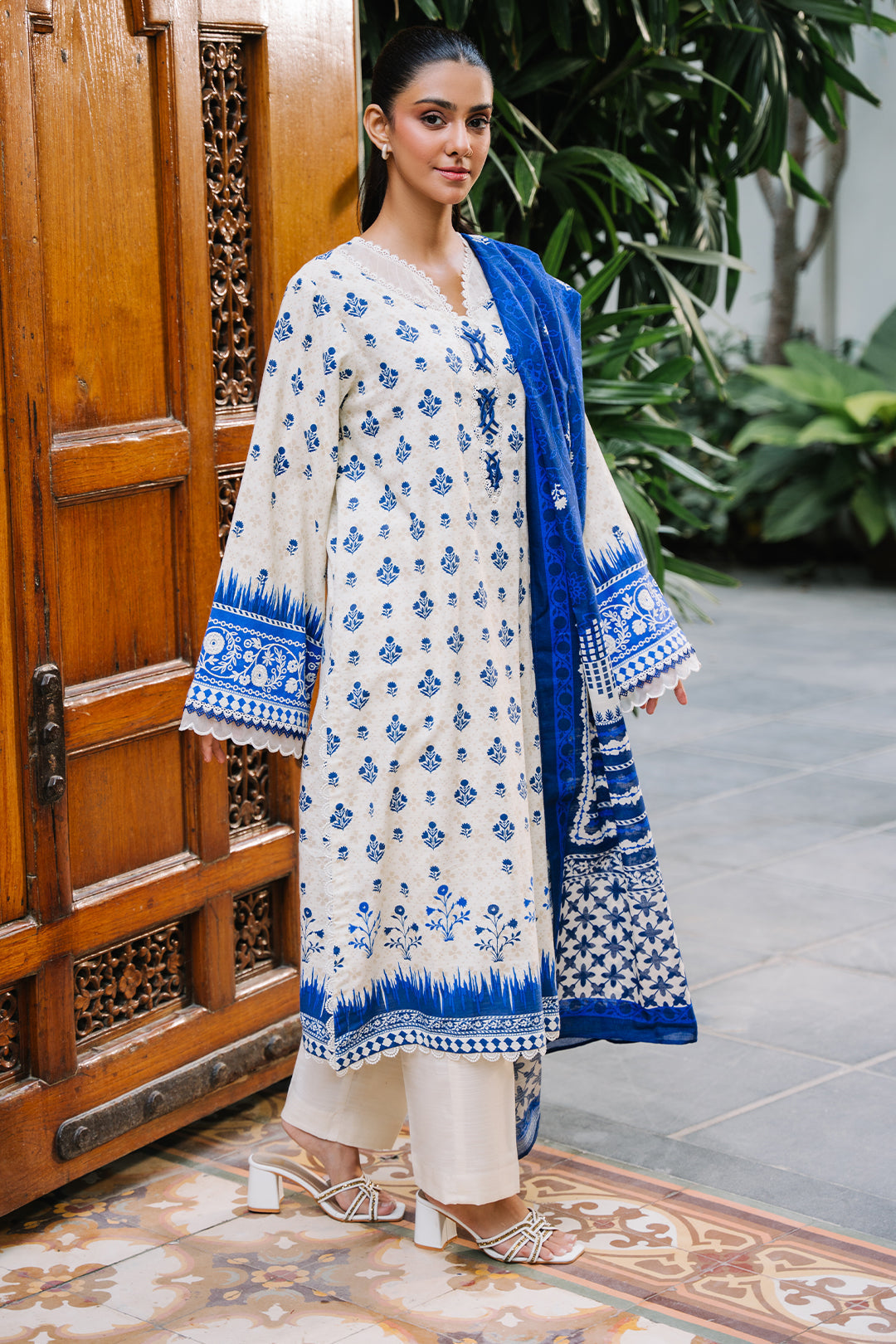 Zellbury | Unstitched 2 Piece Khaddar | Embroidered Shirt Dupatta - 0265 - by - Libasekhas UK - Registered Vendor of : Zellbury Women - 100% Original Designer Dresss