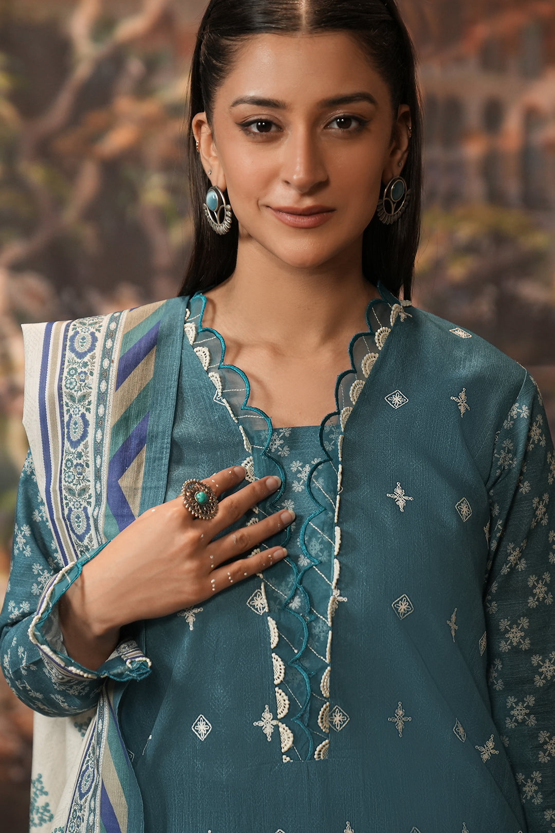 Zellbury | Unstitched 2 Piece Khaddar | Embroidered Shirt Dupatta - 0350 - by - Libasekhas UK - Registered Vendor of : Zellbury Women - 100% Original Designer Dresss