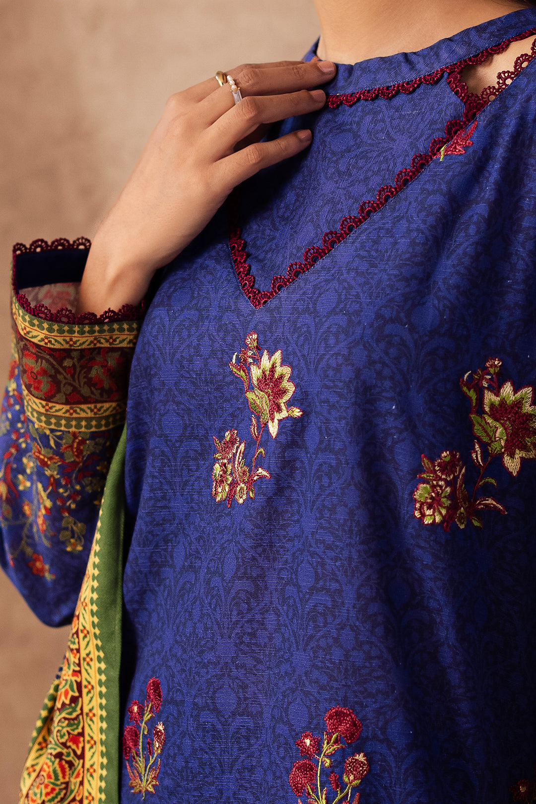 Zellbury | Unstitched 3 Piece Khaddar | Embroidered Shirt Shalwar Dupatta - 0221 - by - Libasekhas UK - Registered Vendor of : Zellbury Women - 100% Original Designer Dresss