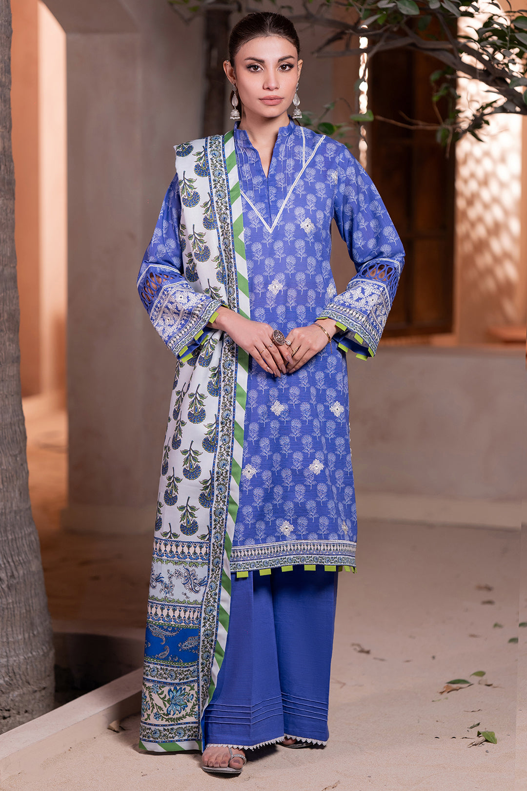 Zellbury | Unstitched 3 Piece Khaddar | Embroidered Shirt Shalwar Dupatta - 0589 - by - Libasekhas UK - Registered Vendor of : Zellbury Women - 100% Original Designer Dresss