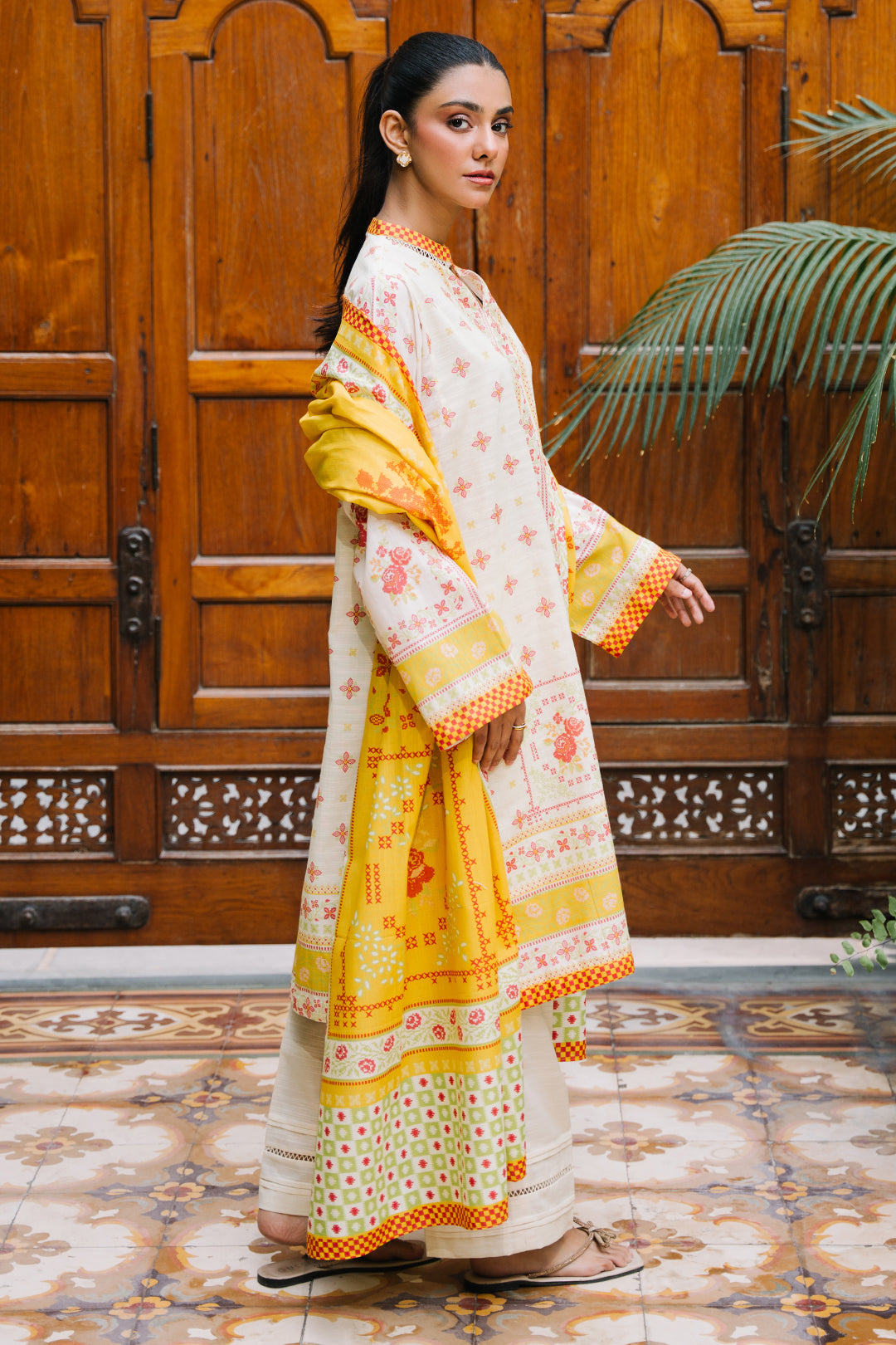 Zellbury | Unstitched 2 Piece Khaddar | Shirt Dupatta - 0251 - by - Libasekhas UK - Registered Vendor of : Zellbury Women - 100% Original Designer Dresss