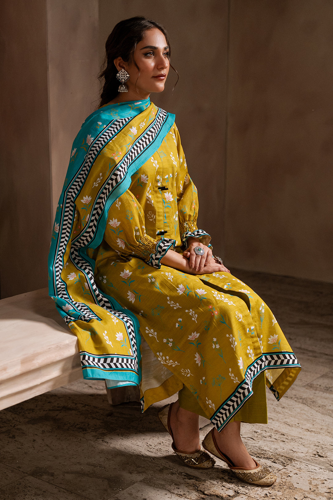 Zellbury | Unstitched 2 Piece Khaddar | Shirt Dupatta - 0423 - by - Libasekhas UK - Registered Vendor of : Zellbury Women - 100% Original Designer Dresss