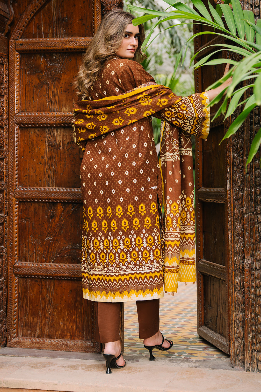 Zellbury | Unstitched 3 Piece Khaddar | Shirt Shalwar Dupatta - 0182 - by - Libasekhas UK - Registered Vendor of : Zellbury Women - 100% Original Designer Dresss