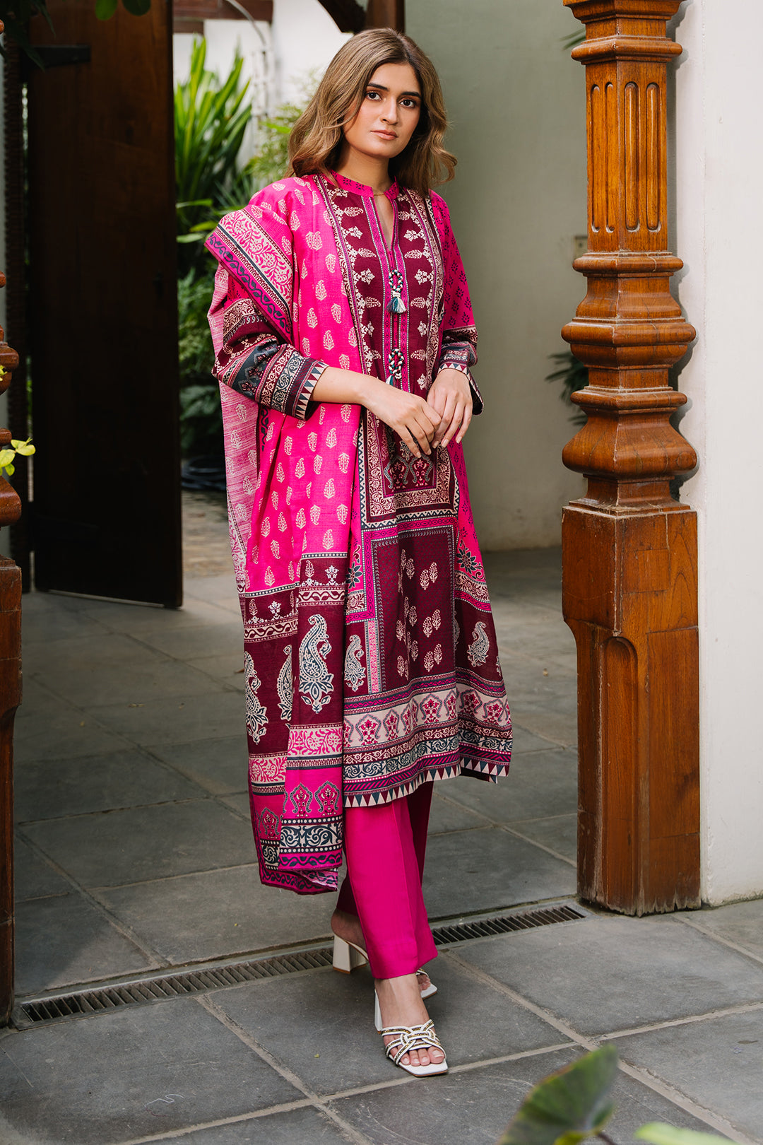 Zellbury | Unstitched 3 Piece Khaddar | Shirt Shalwar Dupatta - 0184 - by - Libasekhas UK - Registered Vendor of : Zellbury Women - 100% Original Designer Dresss