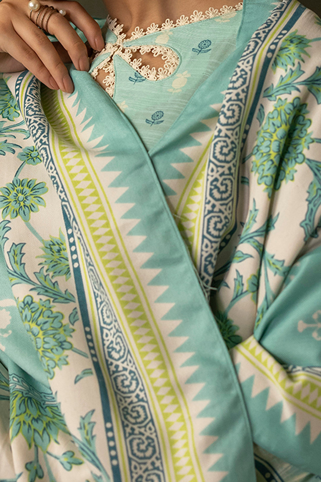Zellbury | Unstitched 3 Piece Khaddar | Shirt Shalwar Shawl - 0198 - by - Libasekhas UK - Registered Vendor of : Zellbury Women - 100% Original Designer Dresss