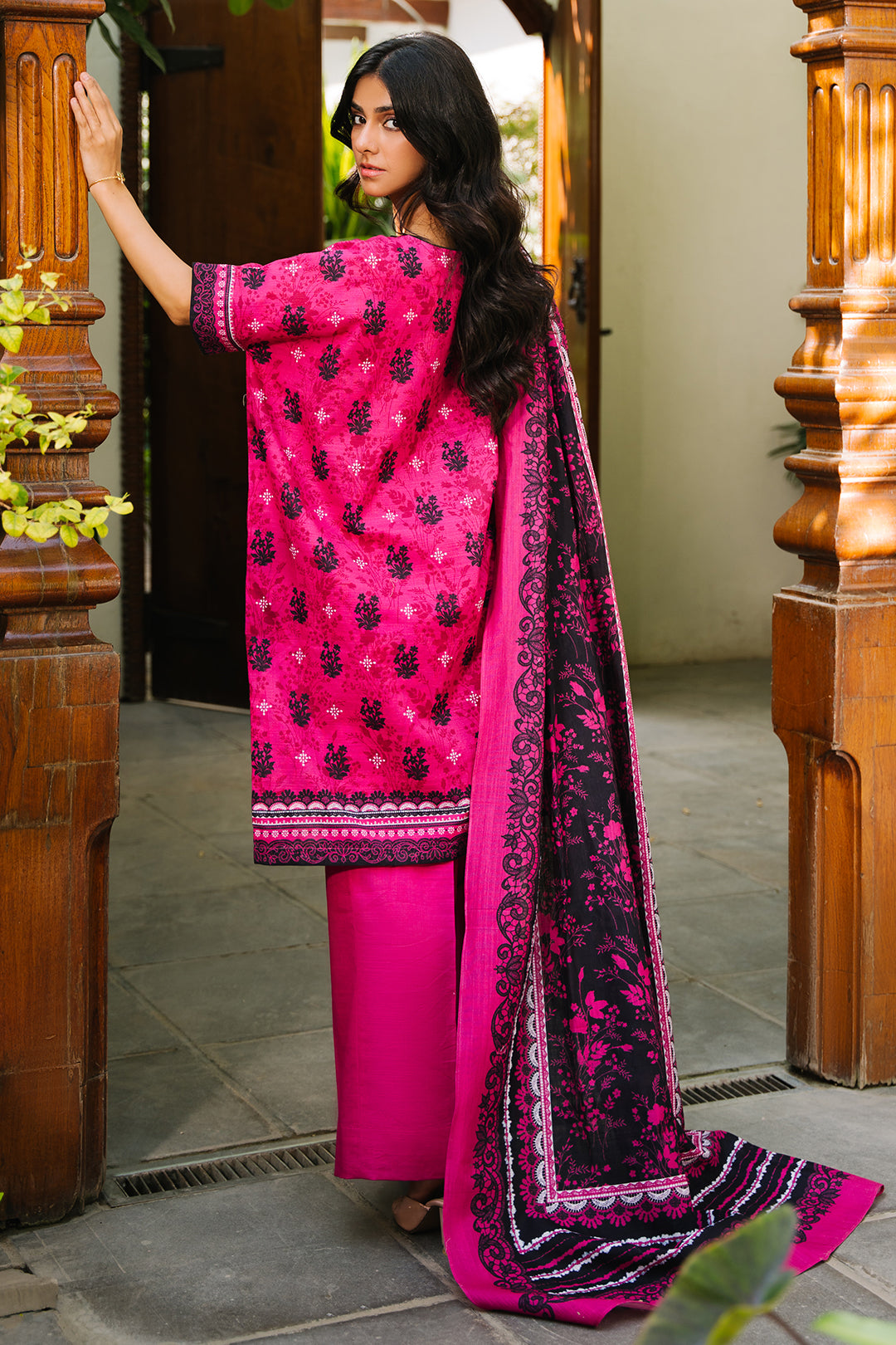 Zellbury | Unstitched 3 Piece Khaddar | Shirt Shalwar Dupatta - 0272 - by - Libasekhas UK - Registered Vendor of : Zellbury Women - 100% Original Designer Dresss