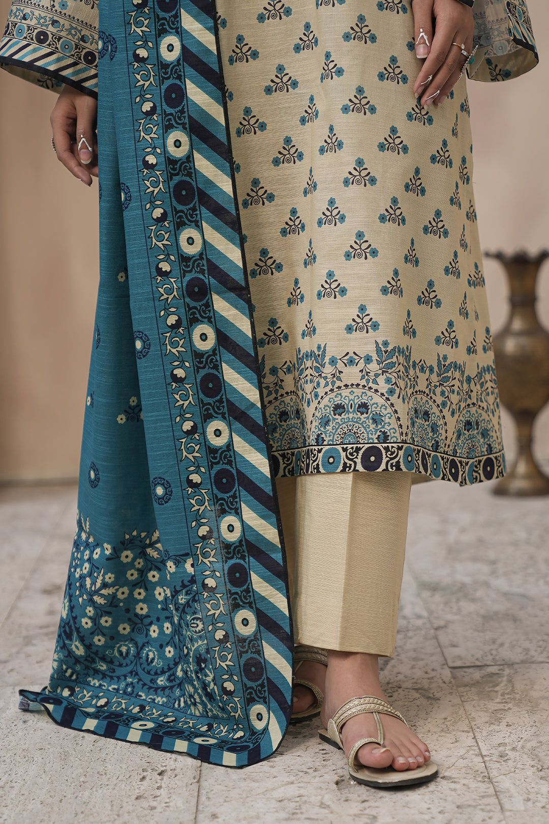 Zellbury | Unstitched 3 Piece Khaddar | Shirt Shalwar Dupatta - 0445 - by - Libasekhas UK - Registered Vendor of : Zellbury Women - 100% Original Designer Dresss
