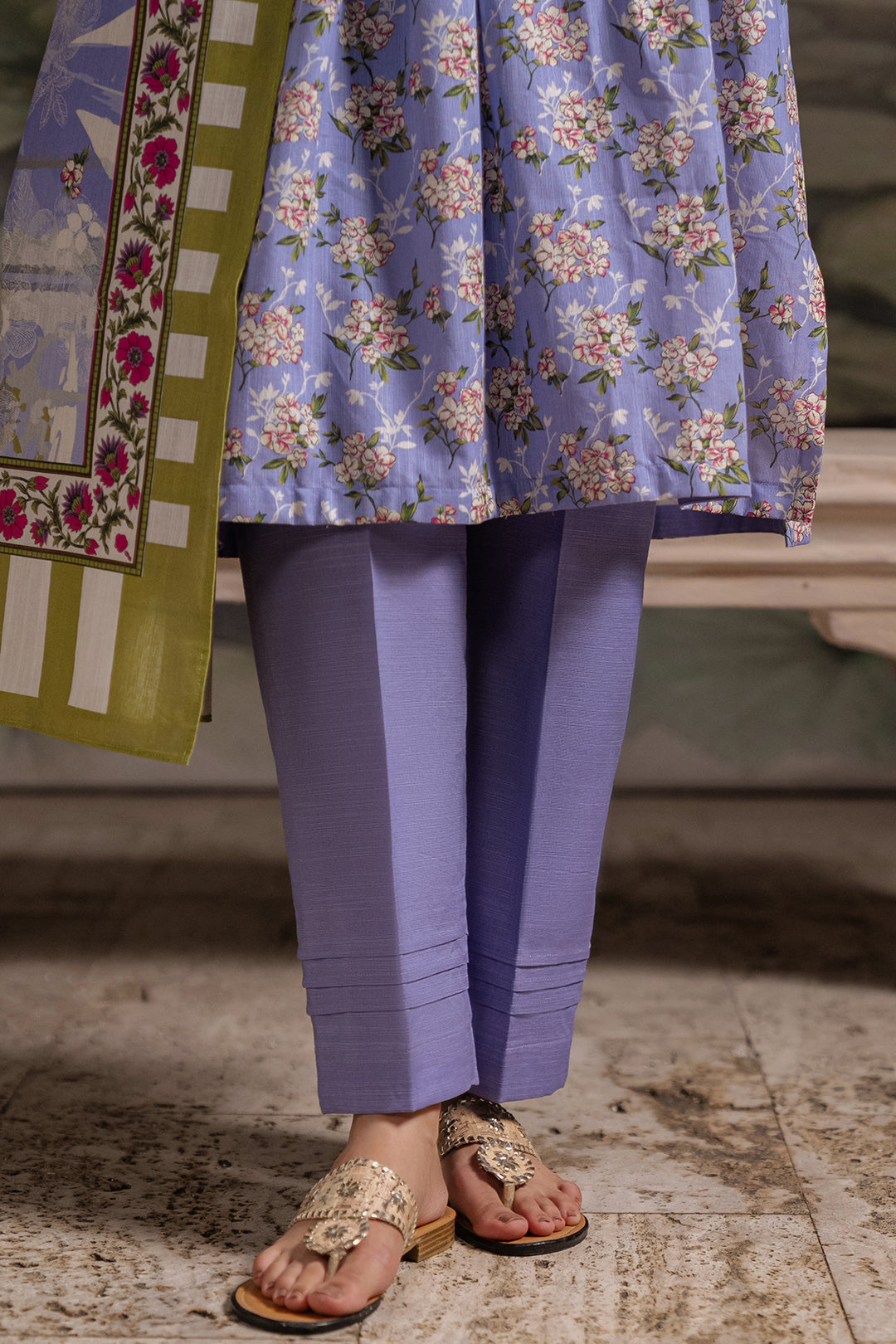 Zellbury | Unstitched 3 Piece Khaddar | Shirt Shalwar Dupatta - 0451 - by - Libasekhas UK - Registered Vendor of : Zellbury Women - 100% Original Designer Dresss