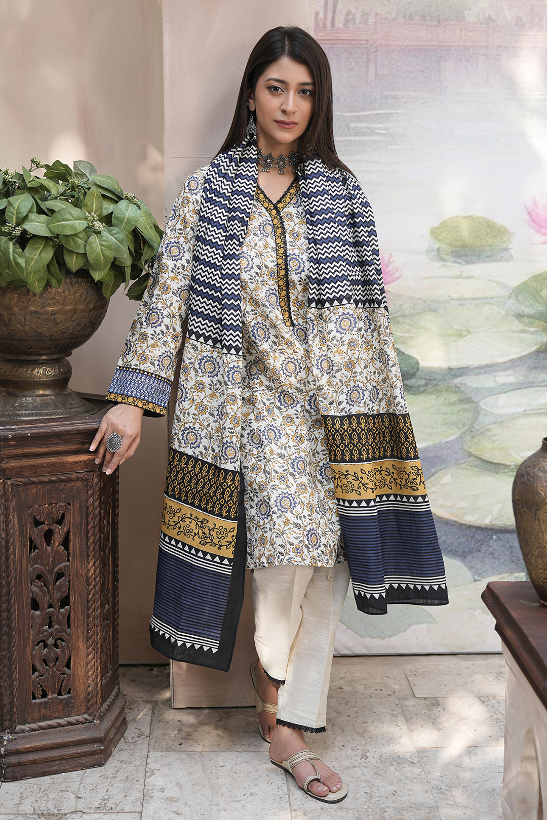 Zellbury | Unstitched 3 Piece Khaddar | Shirt Shalwar Dupatta - 0452 - by - Libasekhas UK - Registered Vendor of : Zellbury Women - 100% Original Designer Dresss