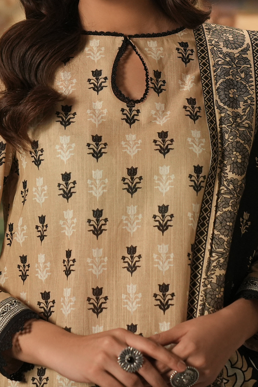 Zellbury | Unstitched 3 Piece Khaddar | Shirt Shalwar Dupatta - 0473 - by - Libasekhas UK - Registered Vendor of : Zellbury Women - 100% Original Designer Dresss