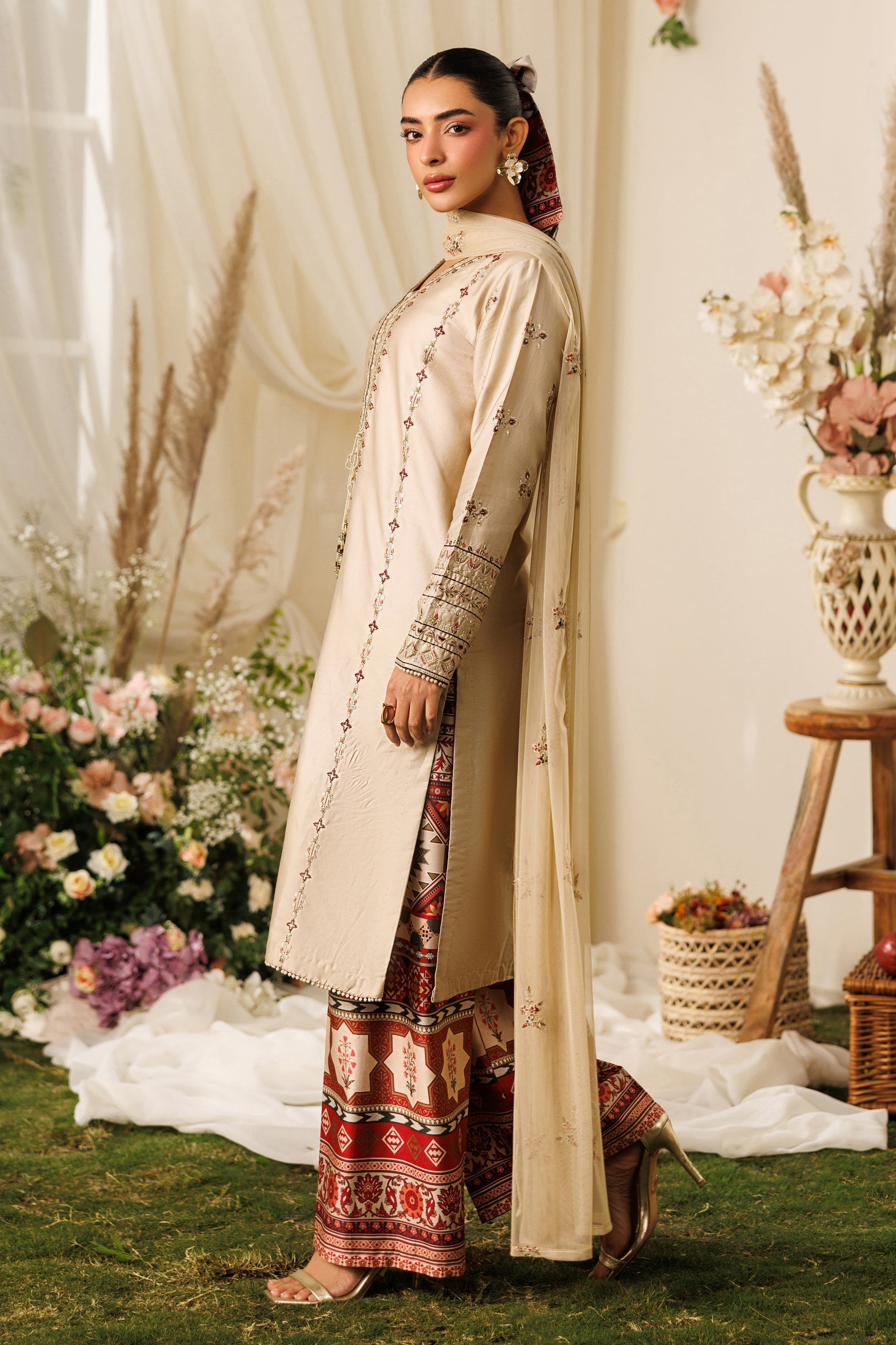 Naqshi | Festive Eid 26 | Numa - by Libasekhas UK - Registered Vendor of : Naqshi - 100% Original Designer Dress