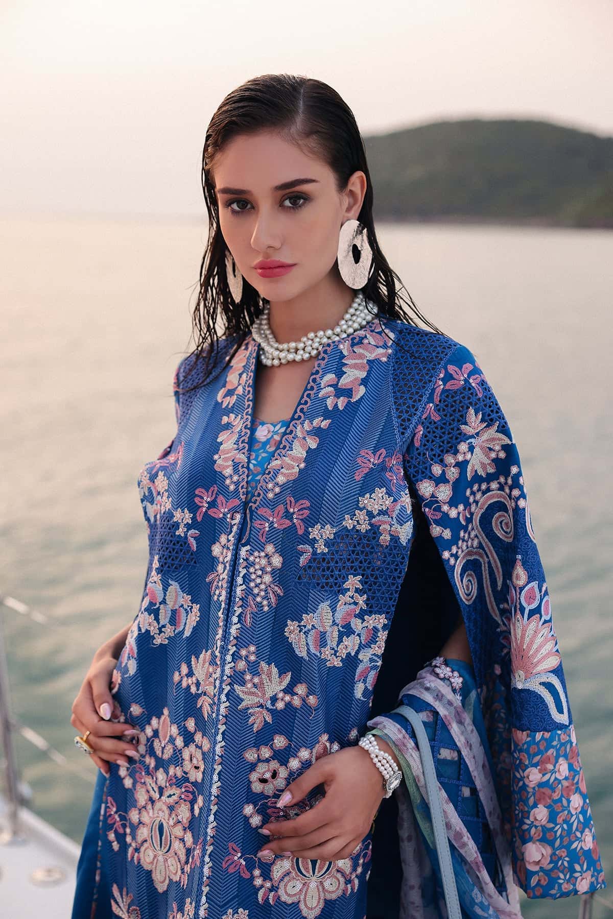 Afrozeh | Lawn 25 | Eclipse - by - Libasekhas UK - Registered Vendor of : Afrozeh - 100% Original Designer Dresss