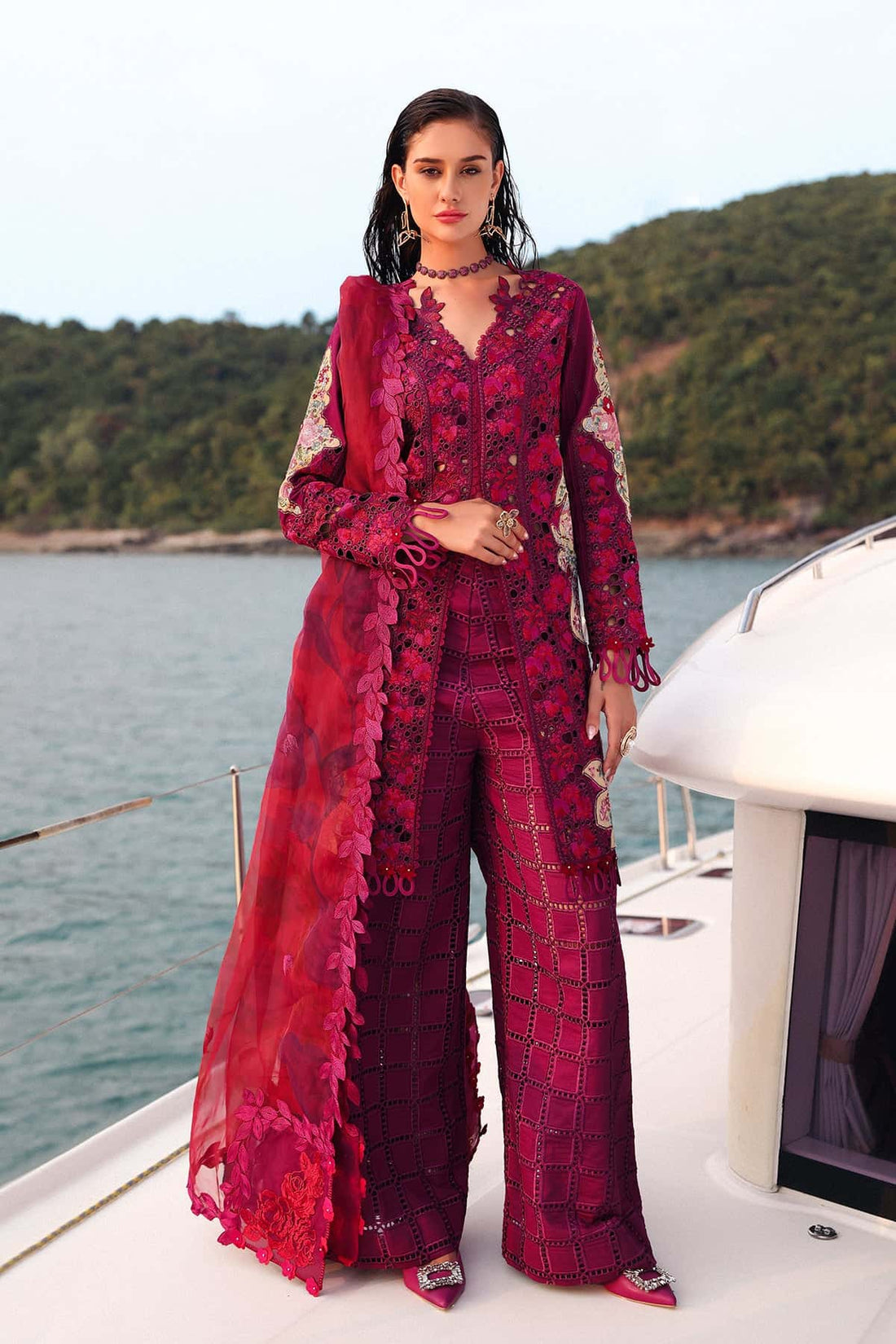 Afrozeh | Lawn 25 | Serene - by - Libasekhas UK - Registered Vendor of : Afrozeh - 100% Original Designer Dresss