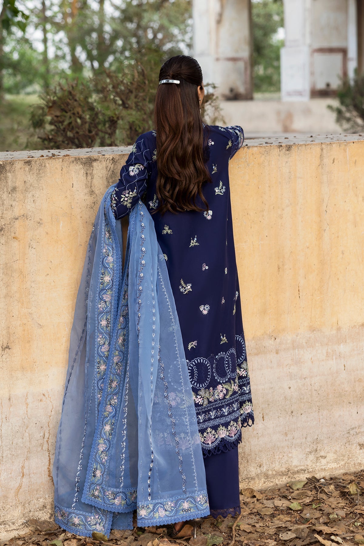 Afrozeh | Mulaqaat Lawn | Shiddat - by - Libasekhas UK - Registered Vendor of : Afrozeh - 100% Original Designer Dresss