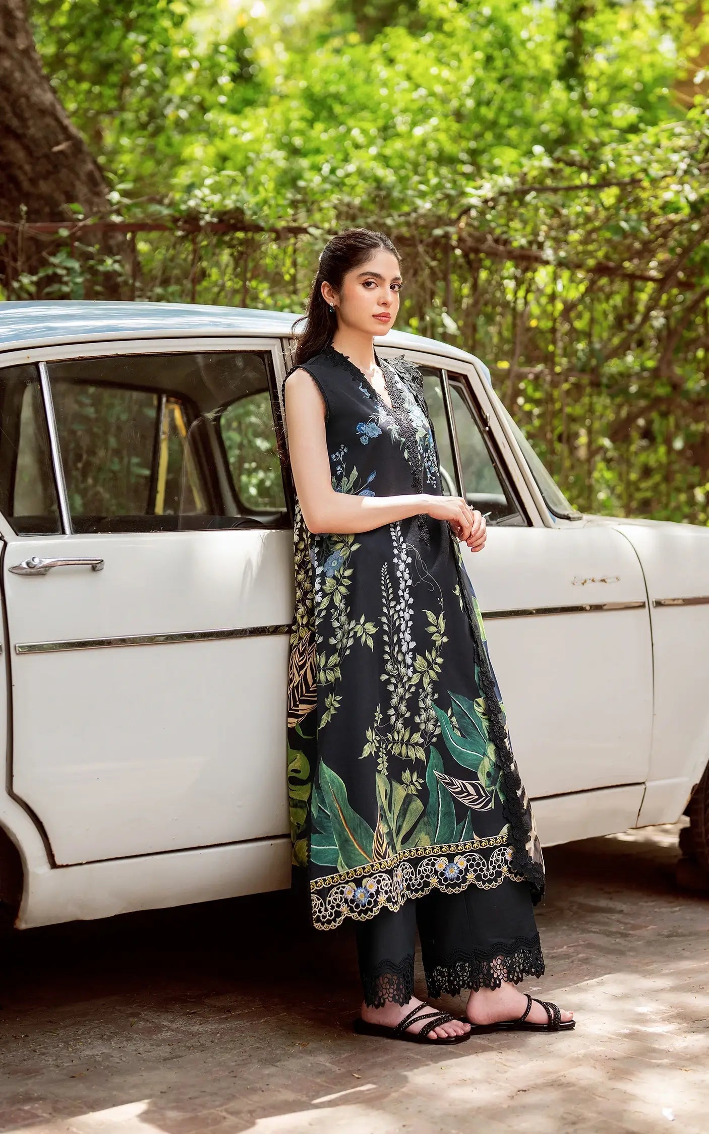 Asifa and Nabeel | Yakin Summer 25 | Secret Botanica-(YKL25-05) - by - Libasekhas UK - Registered Vendor of : Asifa and Nabeel - 100% Original Designer Dresss