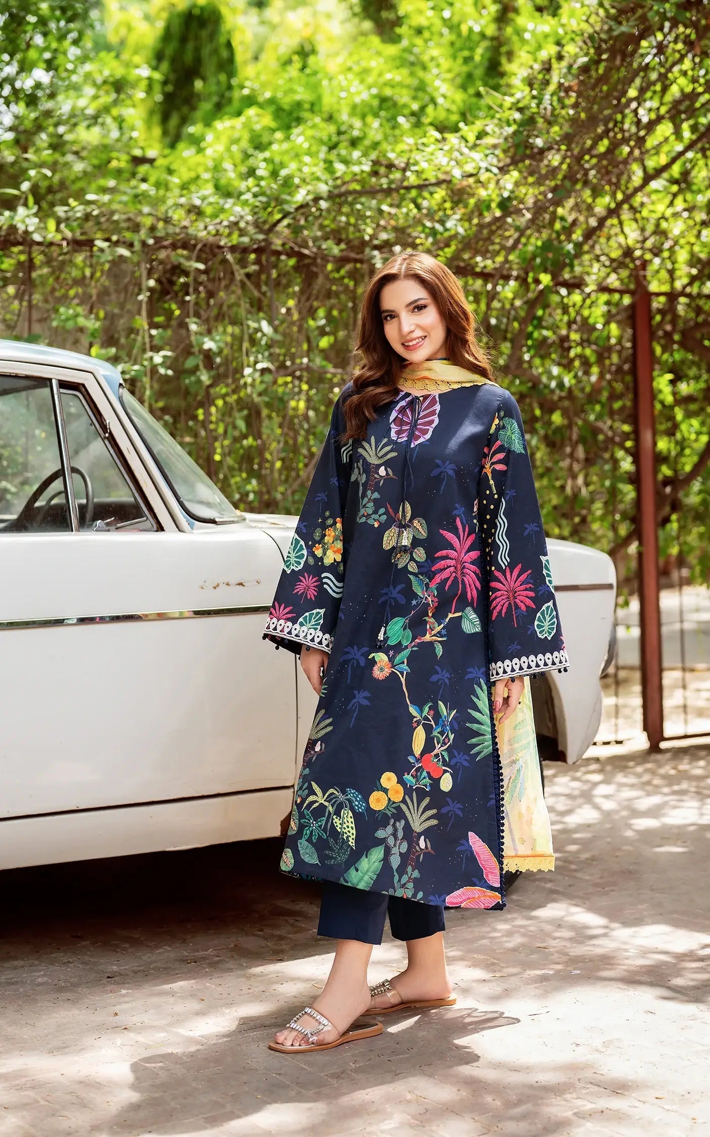 Asifa and Nabeel | Yakin Summer 25 | Twilight in Bloom-(YKL25-06) - by - Libasekhas UK - Registered Vendor of : Asifa and Nabeel - 100% Original Designer Dresss