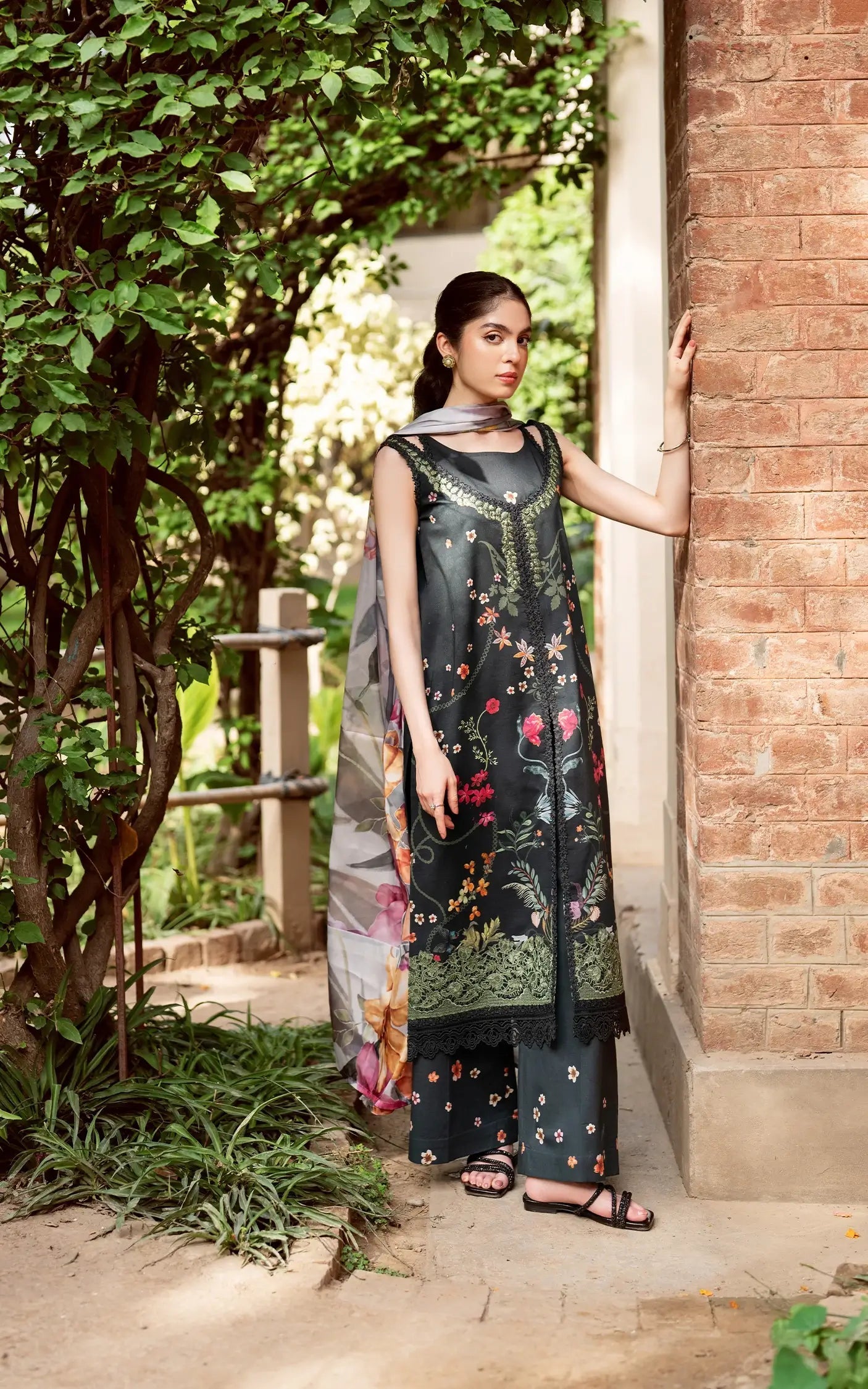 Asifa and Nabeel | Yakin Summer 25 | Elysian-(YKL25-11) - by - Libasekhas UK - Registered Vendor of : Asifa and Nabeel - 100% Original Designer Dresss