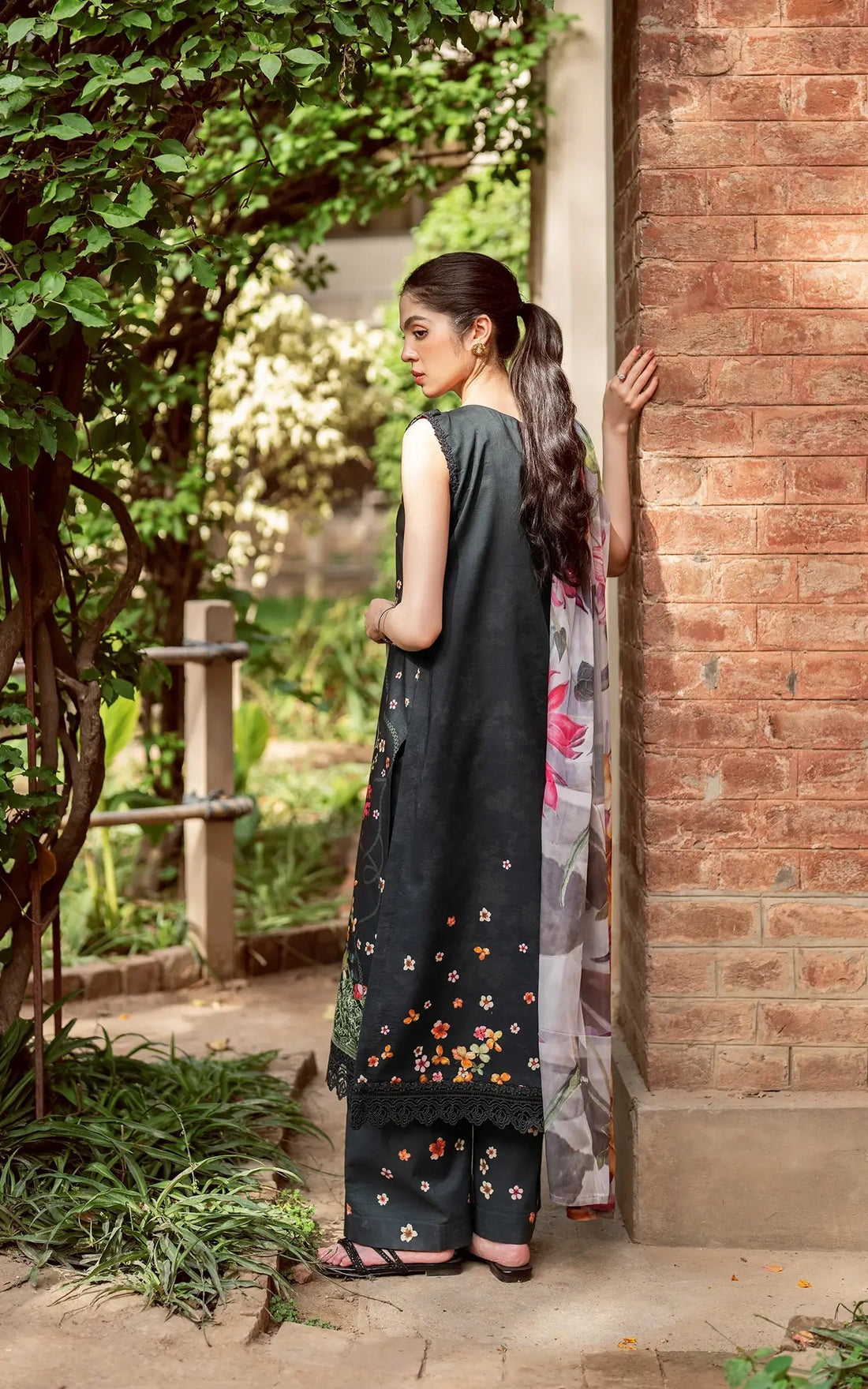 Asifa and Nabeel | Yakin Summer 25 | Elysian-(YKL25-11) - by - Libasekhas UK - Registered Vendor of : Asifa and Nabeel - 100% Original Designer Dresss