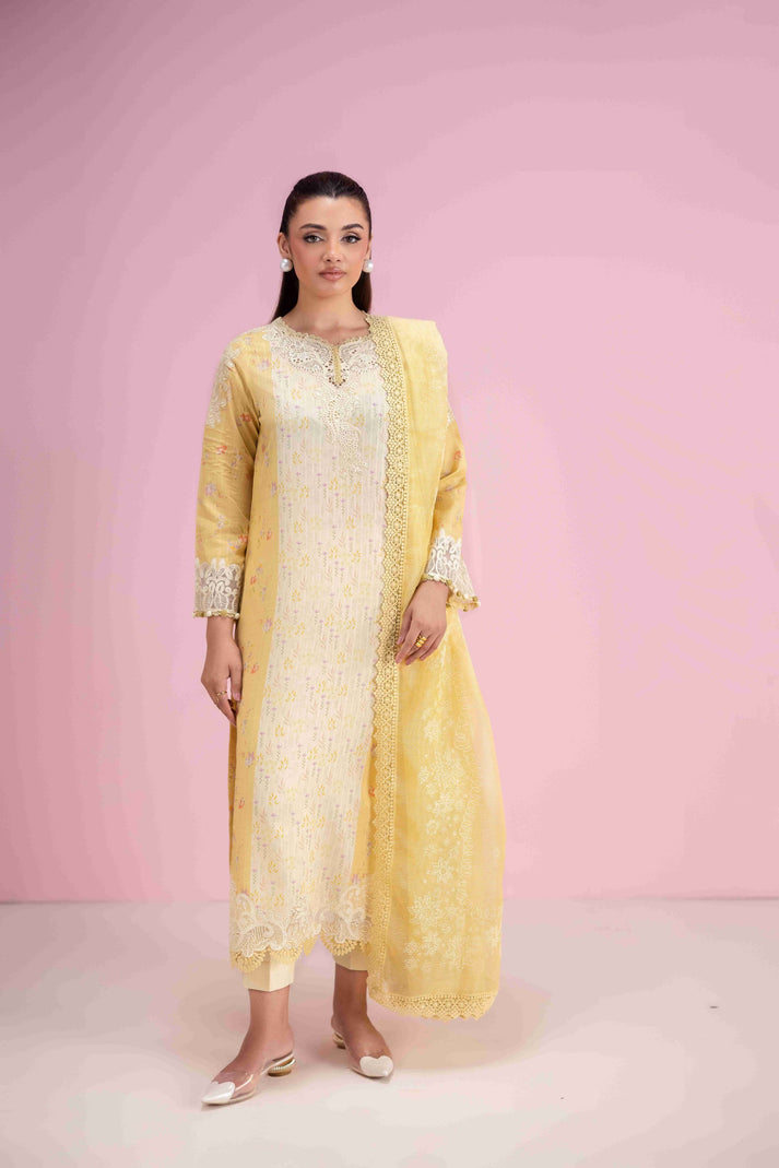 Aabyaan | Eid Pret 25 |MAHVEEN AP-04 - by - Libasekhas UK - Registered Vendor of : Aabyaan - 100% Original Designer Dresss