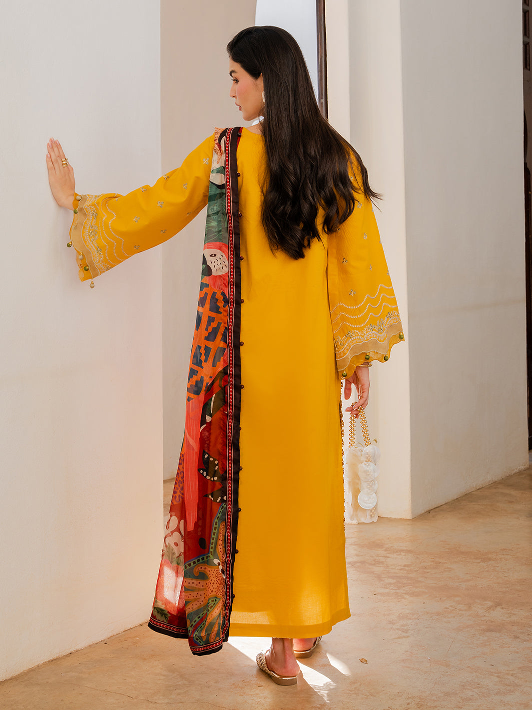 Izel | Dareen Luxury Lawn 26 | Zareen - by Libasekhas UK - Registered Vendor of : Izel - 100% Original Designer Dress