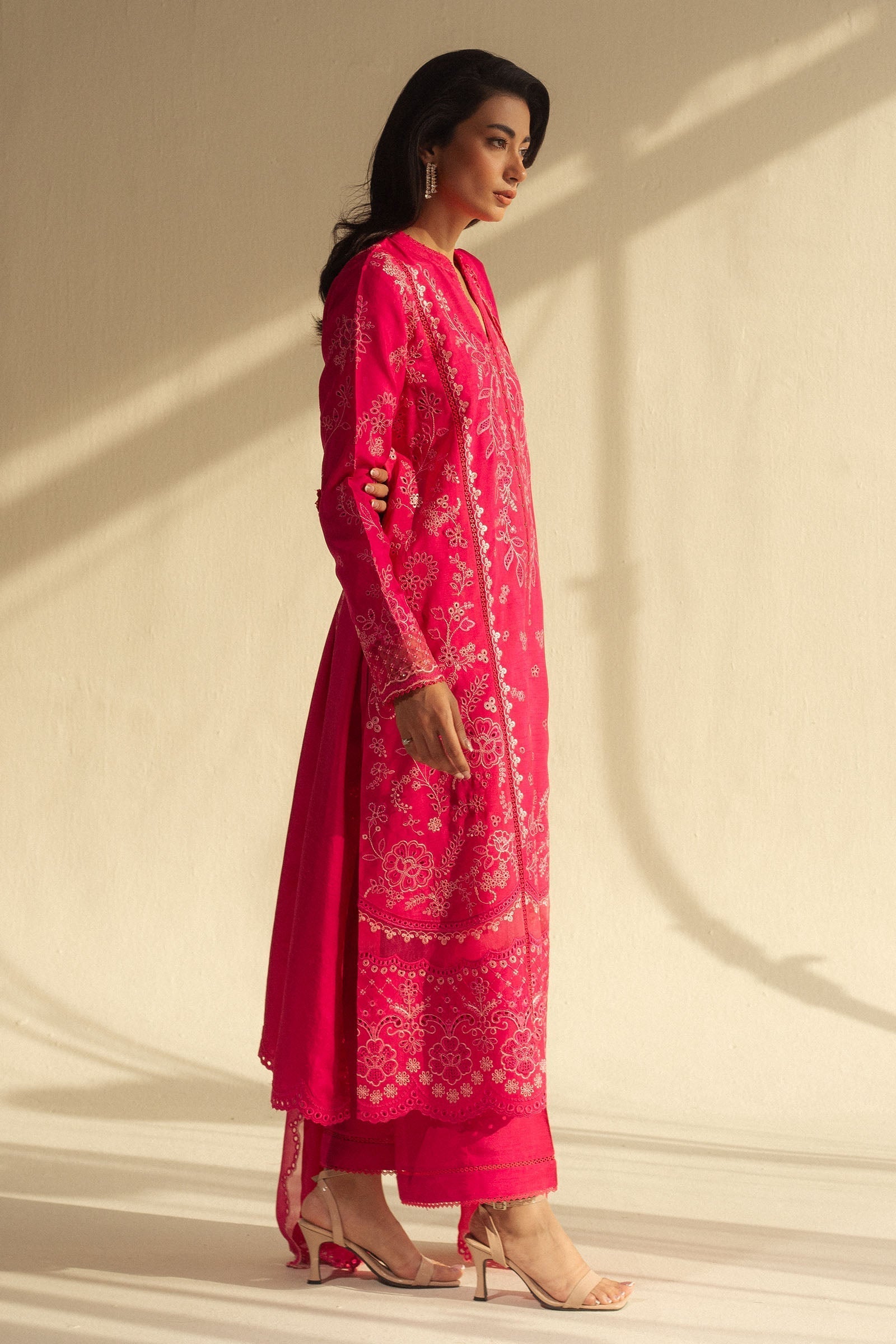 Zara Shahjahan | Fall Festive 24 | ZC-2066 - by - Libasekhas UK - Registered Vendor of : Zara Shahjahan - 100% Original Designer Dresss