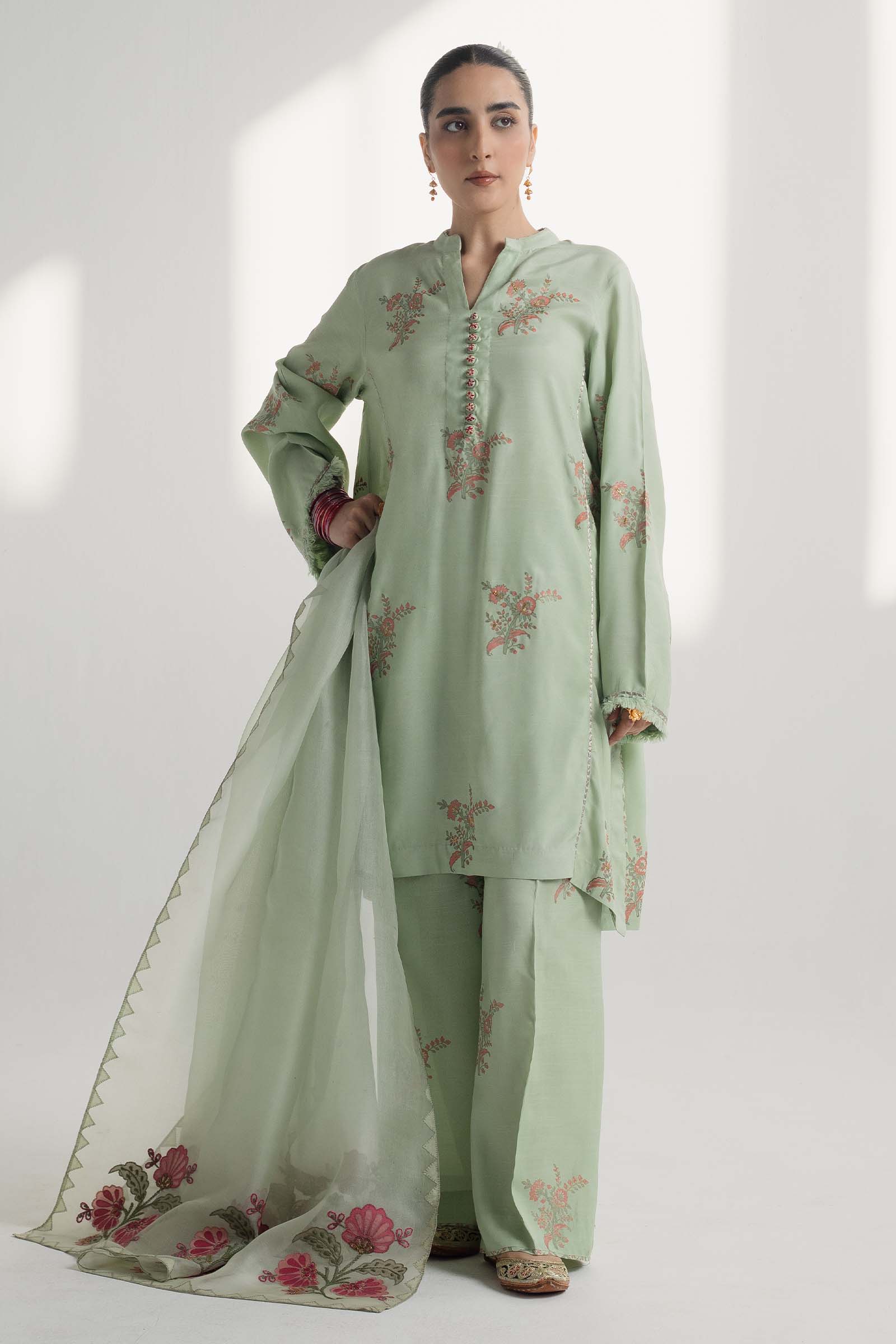Zara Shahjahan | Handcrafted Suits | ZHC-047 - by - Libasekhas UK - Registered Vendor of : Zara Shahjahan - 100% Original Designer Dresss