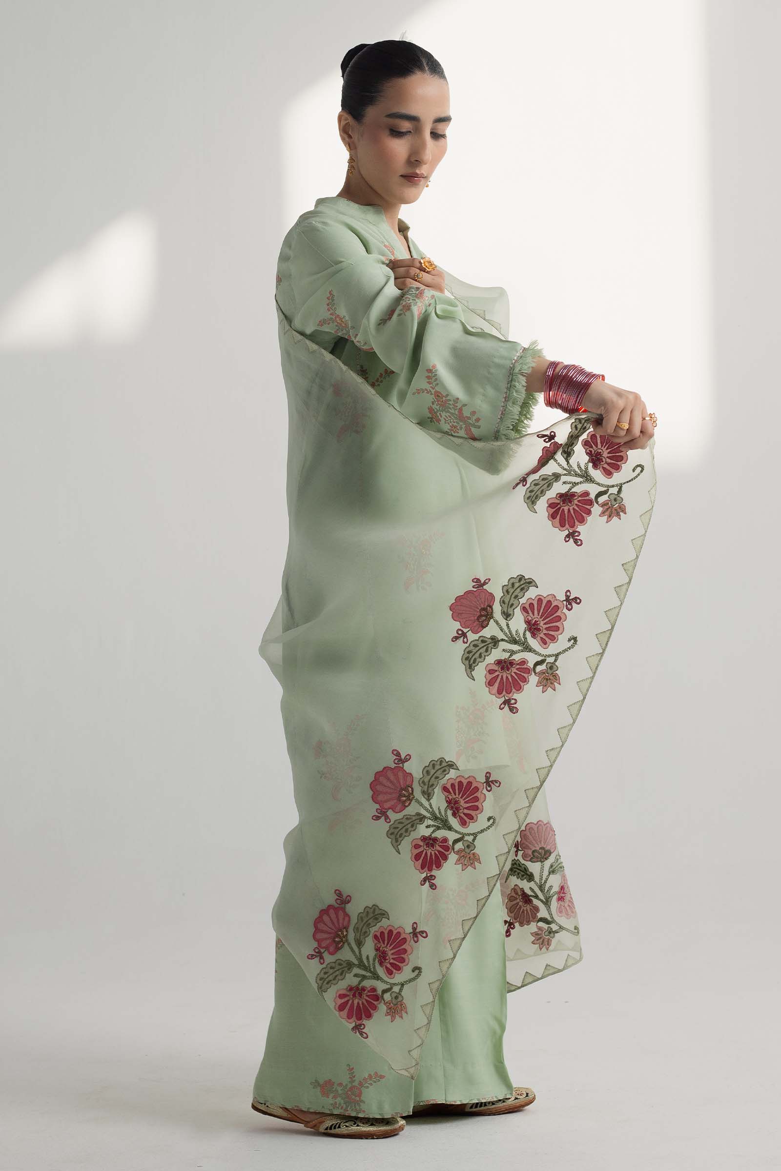 Zara Shahjahan | Handcrafted Suits | ZHC-047 - by - Libasekhas UK - Registered Vendor of : Zara Shahjahan - 100% Original Designer Dresss