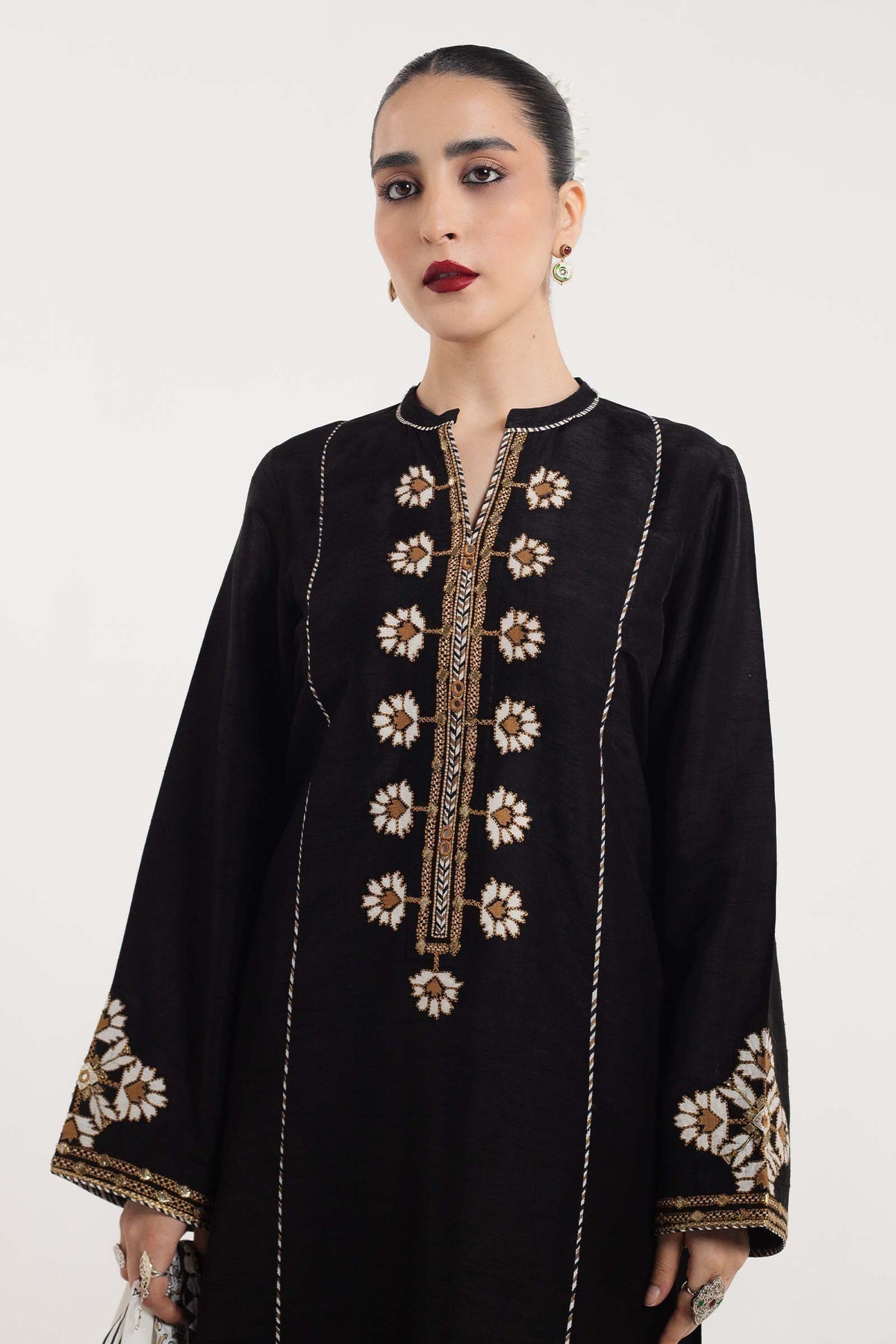 Zara Shahjahan | Handcrafted Suits | ZHC-048 - by - Libasekhas UK - Registered Vendor of : Zara Shahjahan - 100% Original Designer Dresss