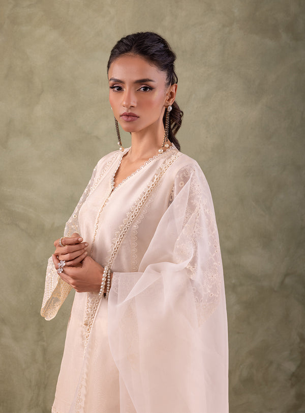 Zainab Chottani | Eid Edit | HAREEM - by - Libasekhas UK - Registered Vendor of : Zainab Chottani - 100% Original Designer Dresss