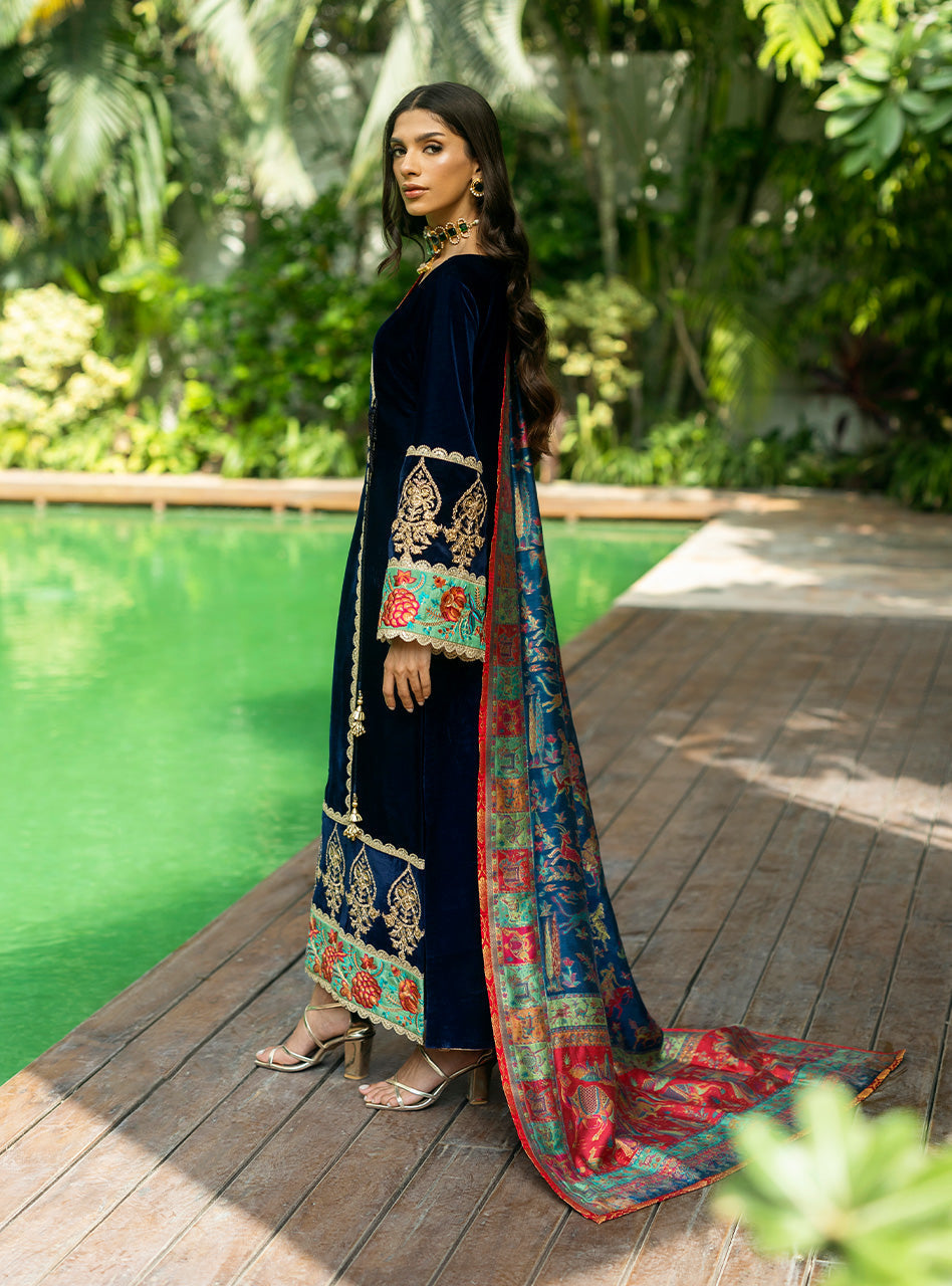 Zainab Chottani | Makhmal Luxe Pret | Farrin - by - Libasekhas UK - Registered Vendor of : Zainab Chottani - 100% Original Designer Dresss