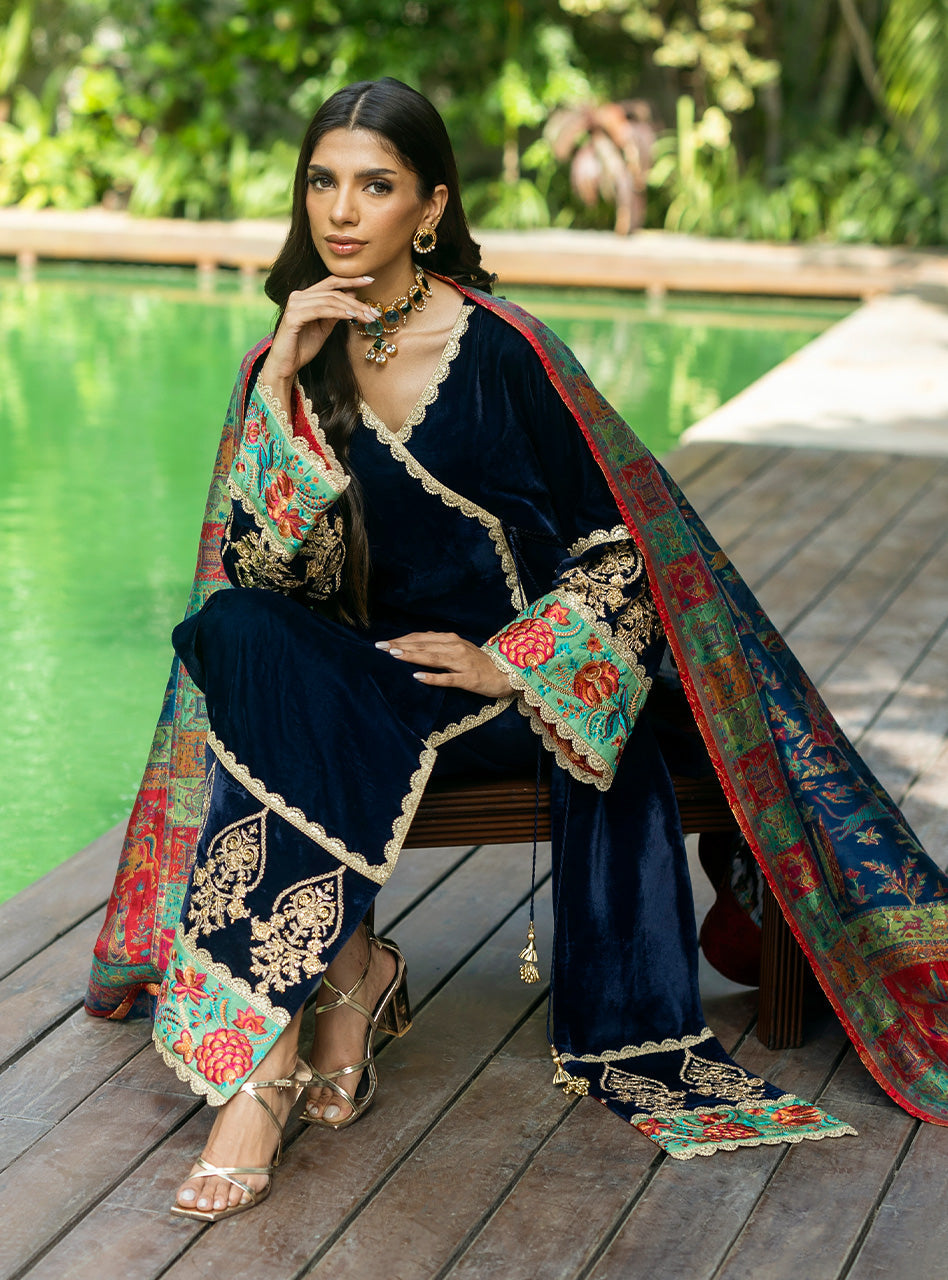 Zainab Chottani | Makhmal Luxe Pret | Farrin - by - Libasekhas UK - Registered Vendor of : Zainab Chottani - 100% Original Designer Dresss