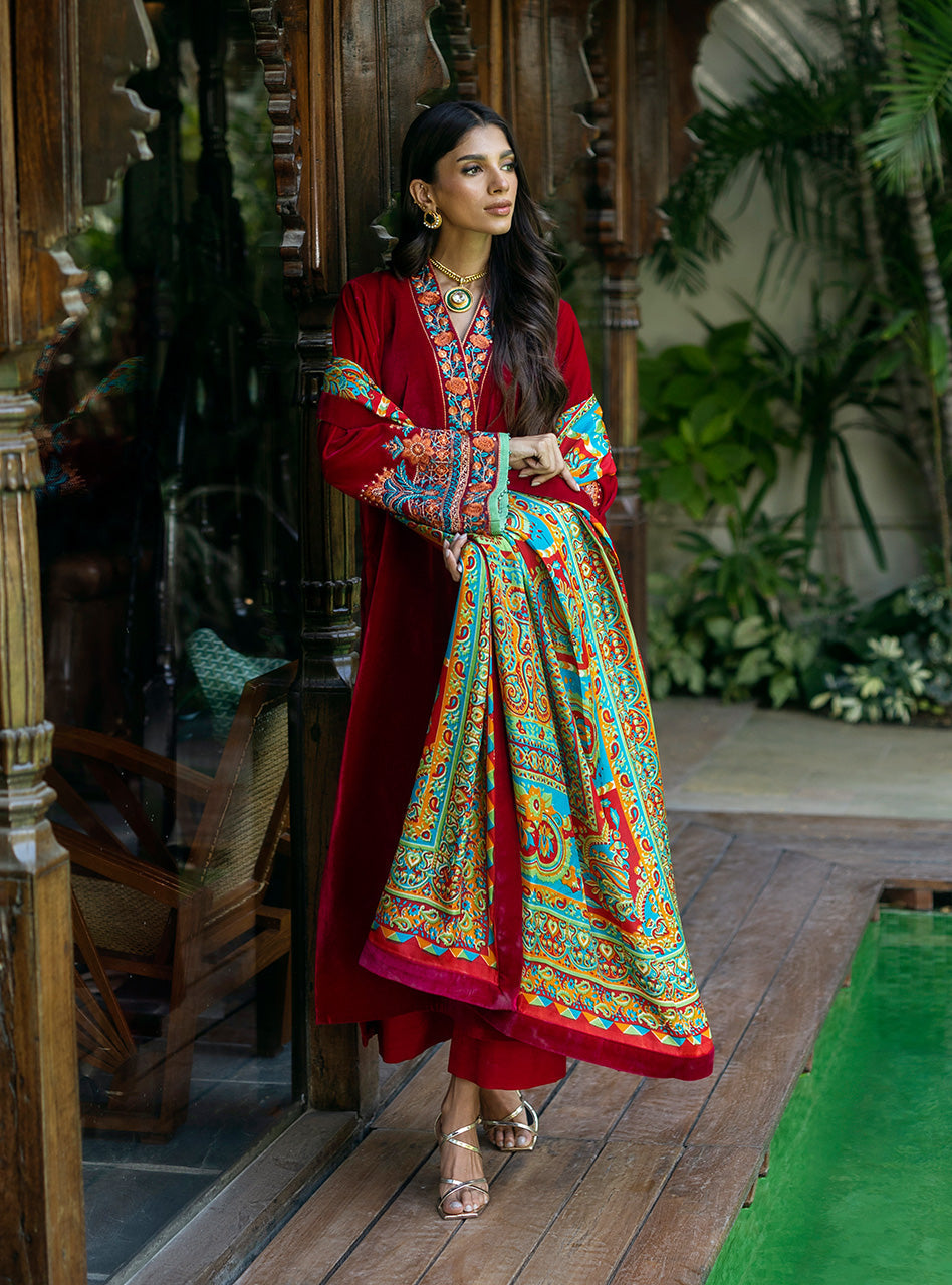 Zainab Chottani | Makhmal Luxe Pret | Shehla - by - Libasekhas UK - Registered Vendor of : Zainab Chottani - 100% Original Designer Dresss